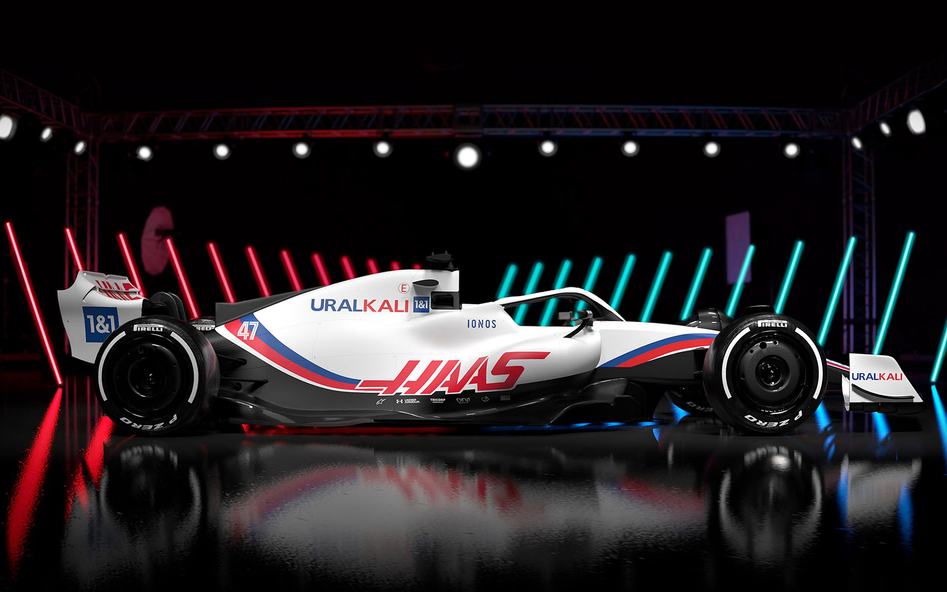 Download Wallpaper 2022, Haas VF 22, F1 Car, 4k, Side View, Exterior, Formula 1, VF 22 2022, Racing Car, Haas F1 Team For Desktop With Resolution 3840x2400. High Quality HD Picture Wallpaper