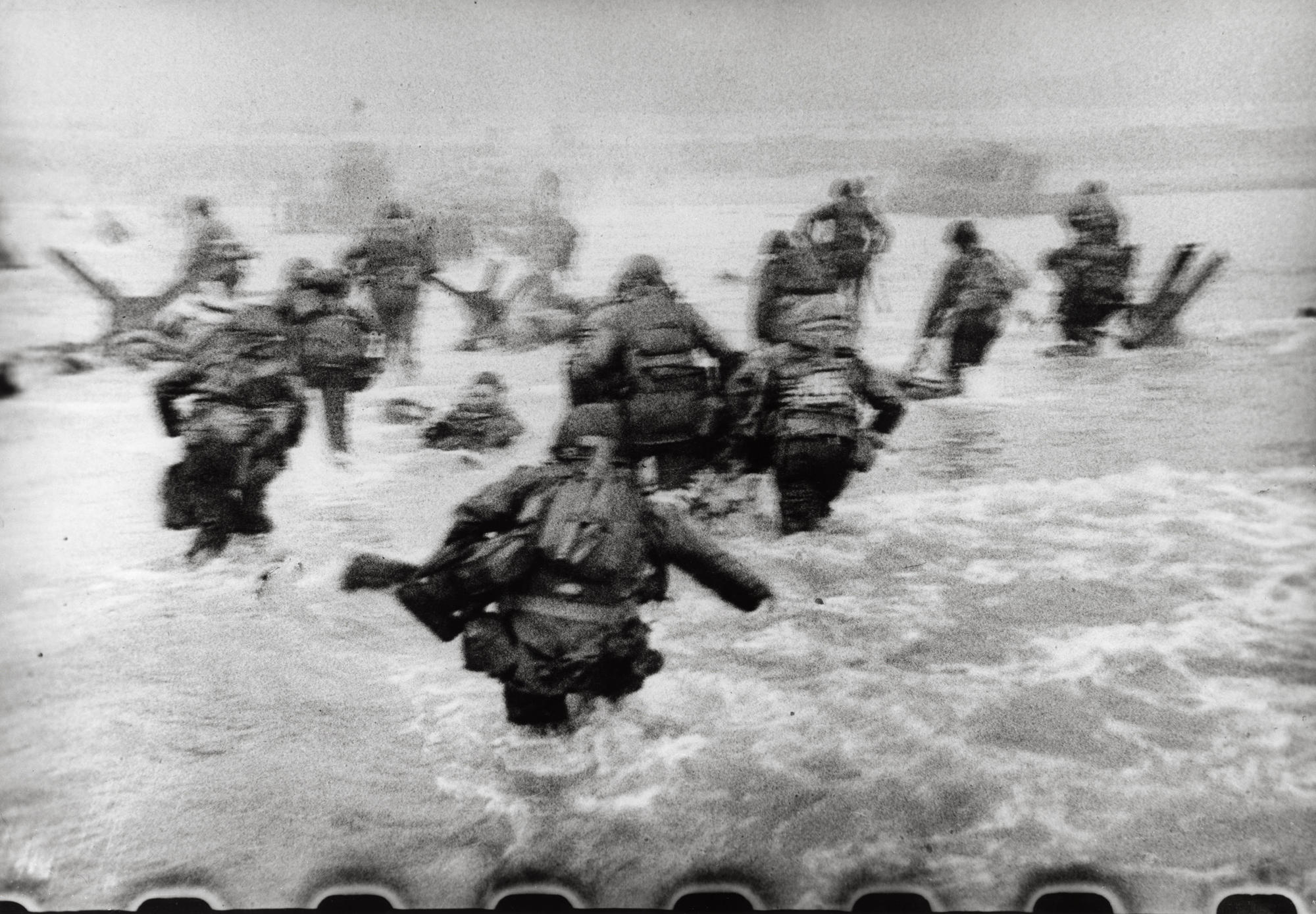 The D Day Photo That Must Be Seen Angeles Times