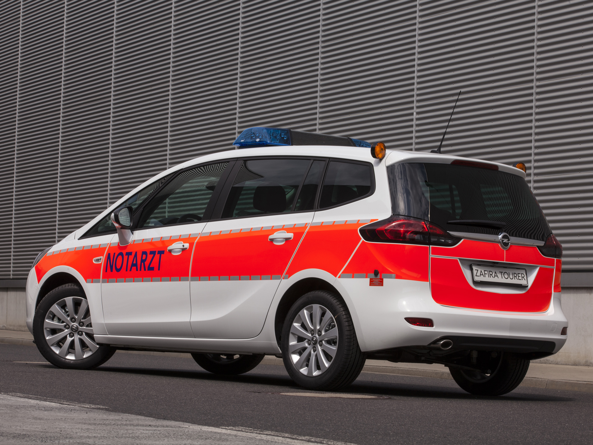 2012, Opel, Zafira, Tourer, Notarzt, C, Ambulance, Emergency Wallpaper HD / Desktop and Mobile Background