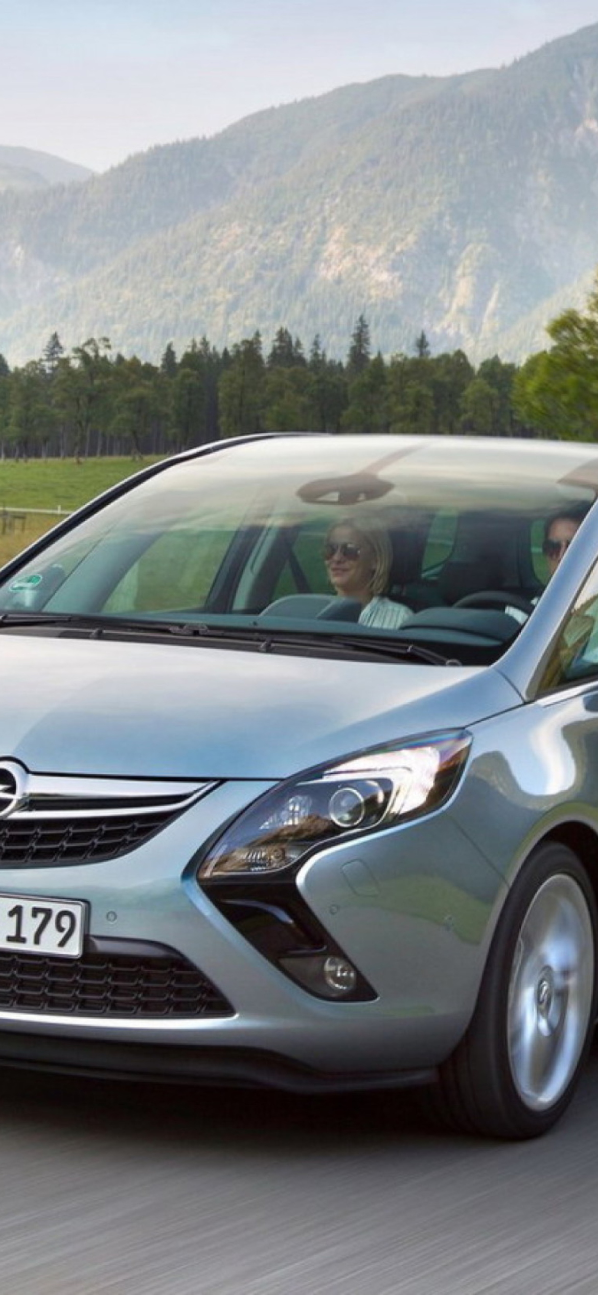 Opel Zafira Wallpaper for iPhone 11