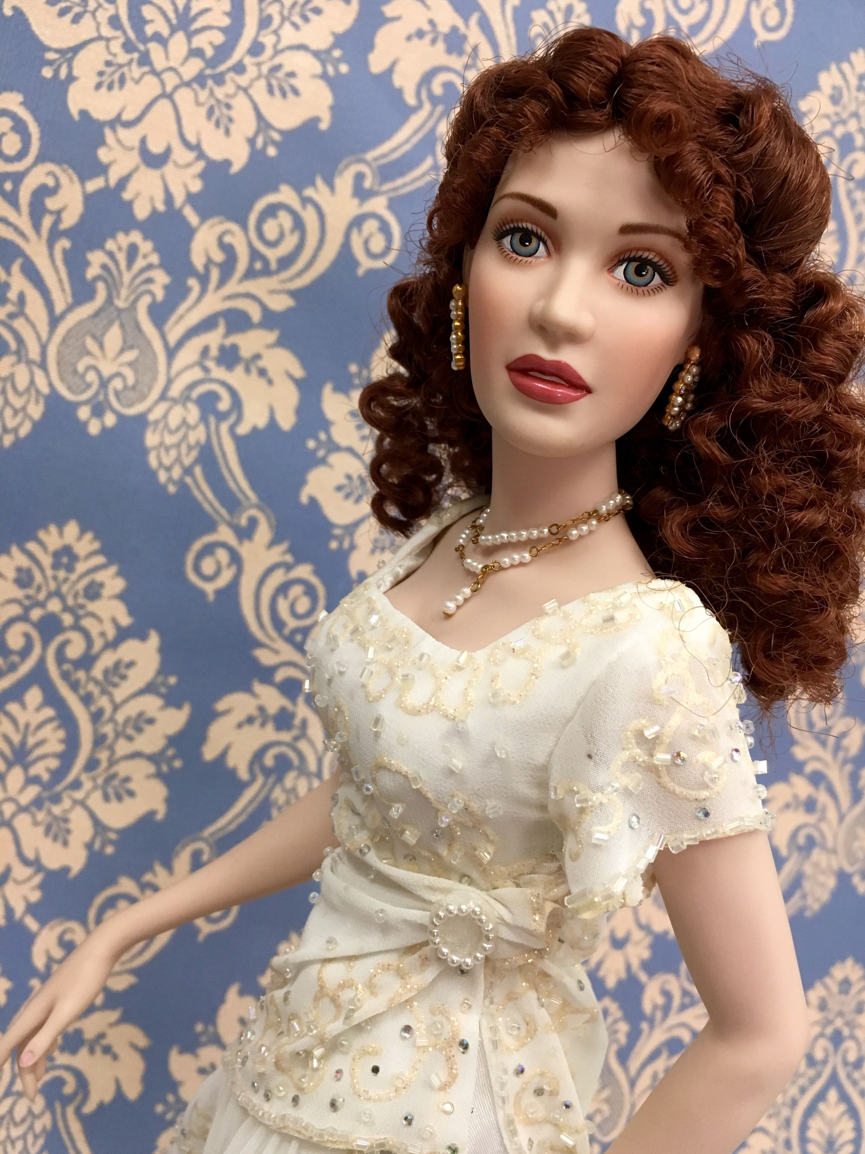 Titanic discount barbie dolls