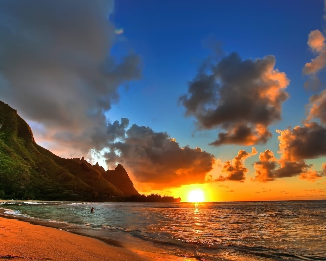 Summer sunset at sea 1280 x 1024 Wallpaper