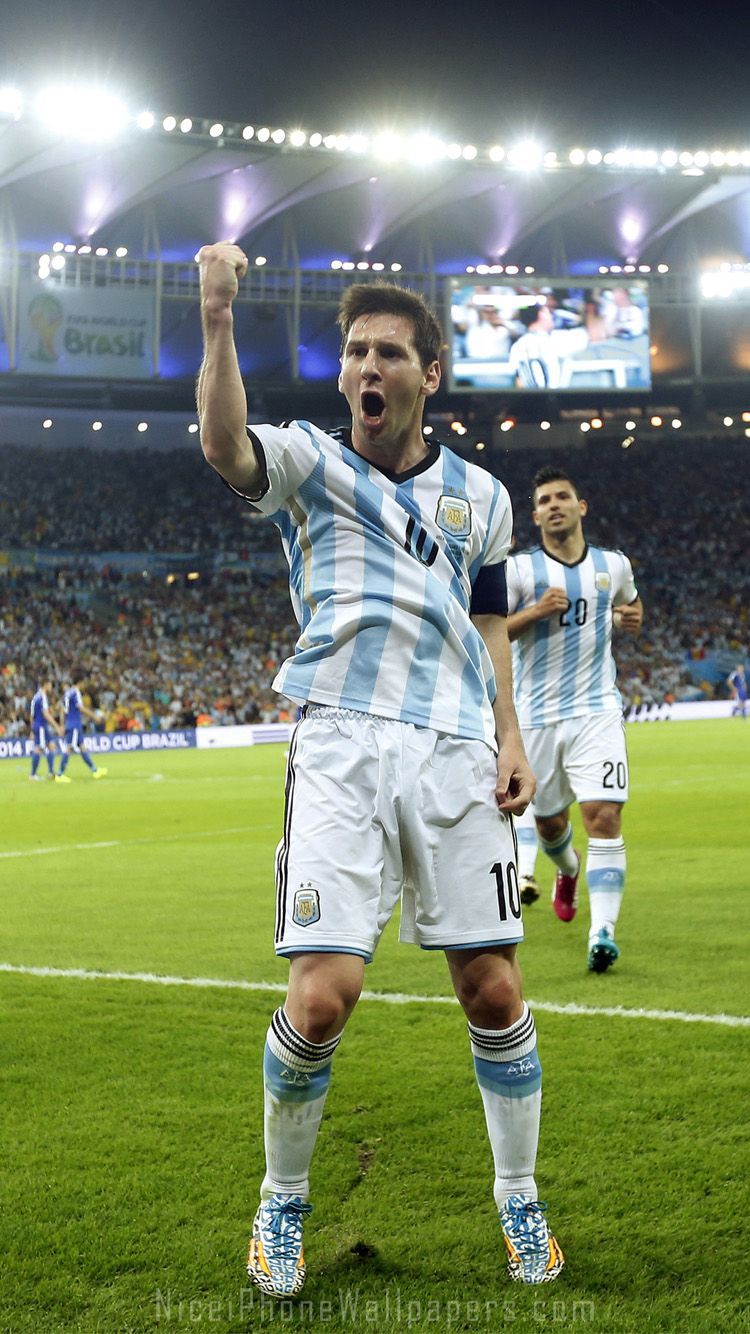 Lionel messi y iphone with ball iphone messi HD phone wallpaper  Pxfuel