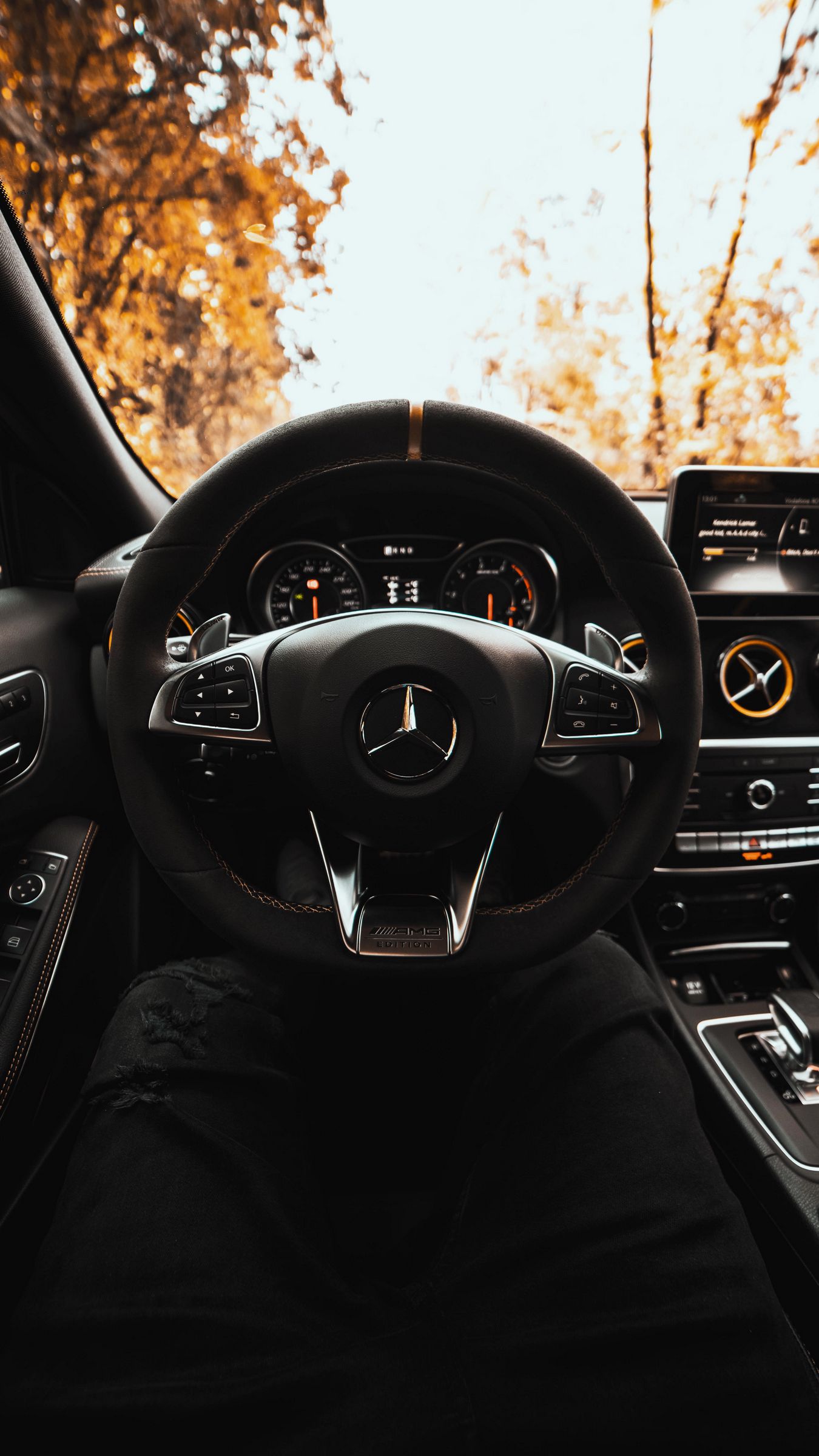 Download wallpaper 1350x2400 mercedes, car, steering wheel, salon iphone 8+/7+/6s+/for parallax HD background