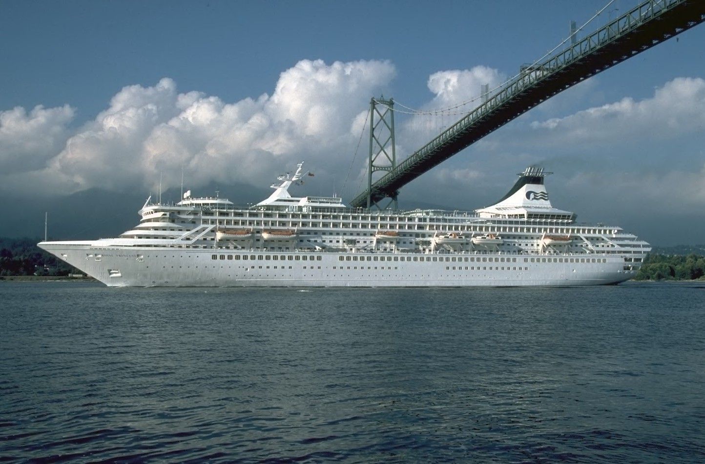Big Boat Wallpaper