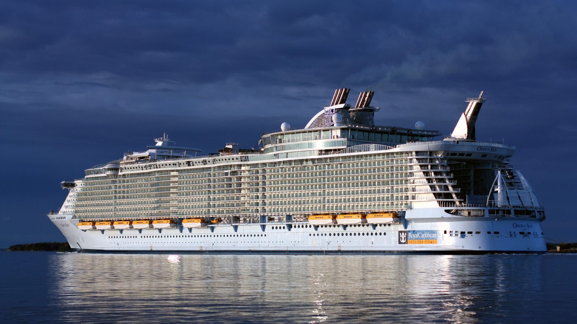 CRUISE ship oceanliner liner boat wallpaperx1080