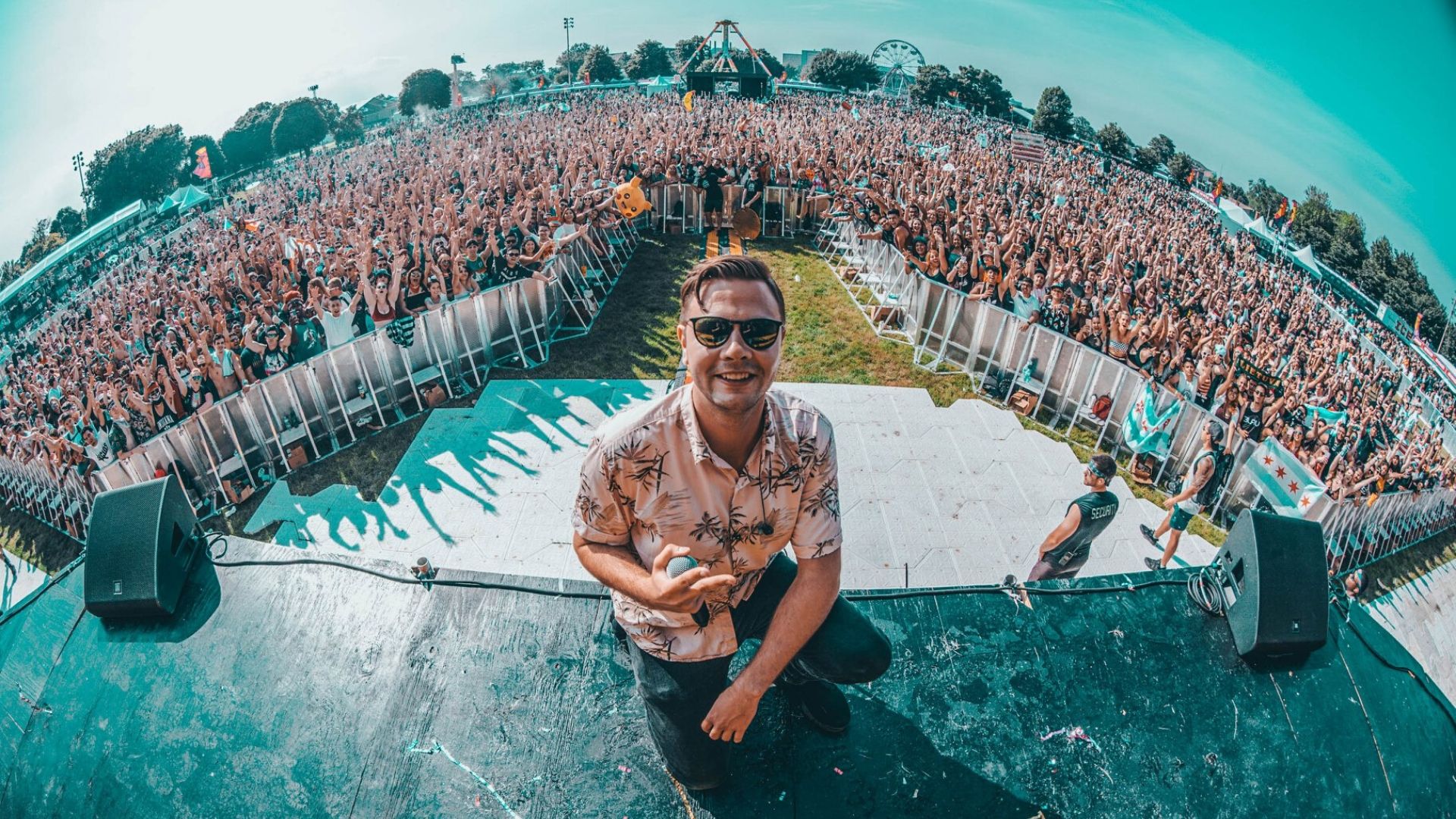 Sam Feldt Take You Inside his Party on His Sunday Sessions