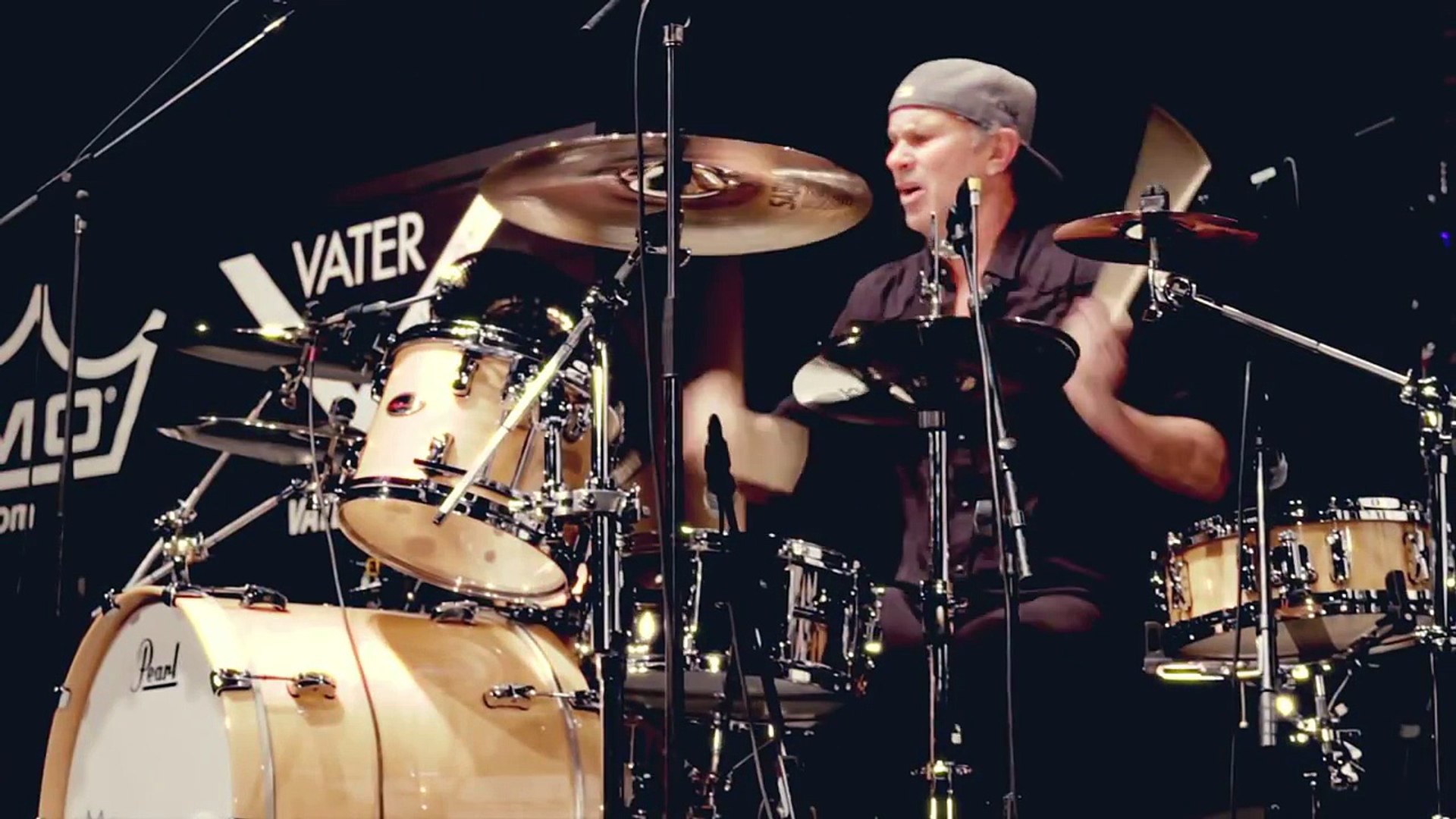 Red Hot Chili Peppers' Drummer Chad Smith Solo Excerpt From PASIC 2013