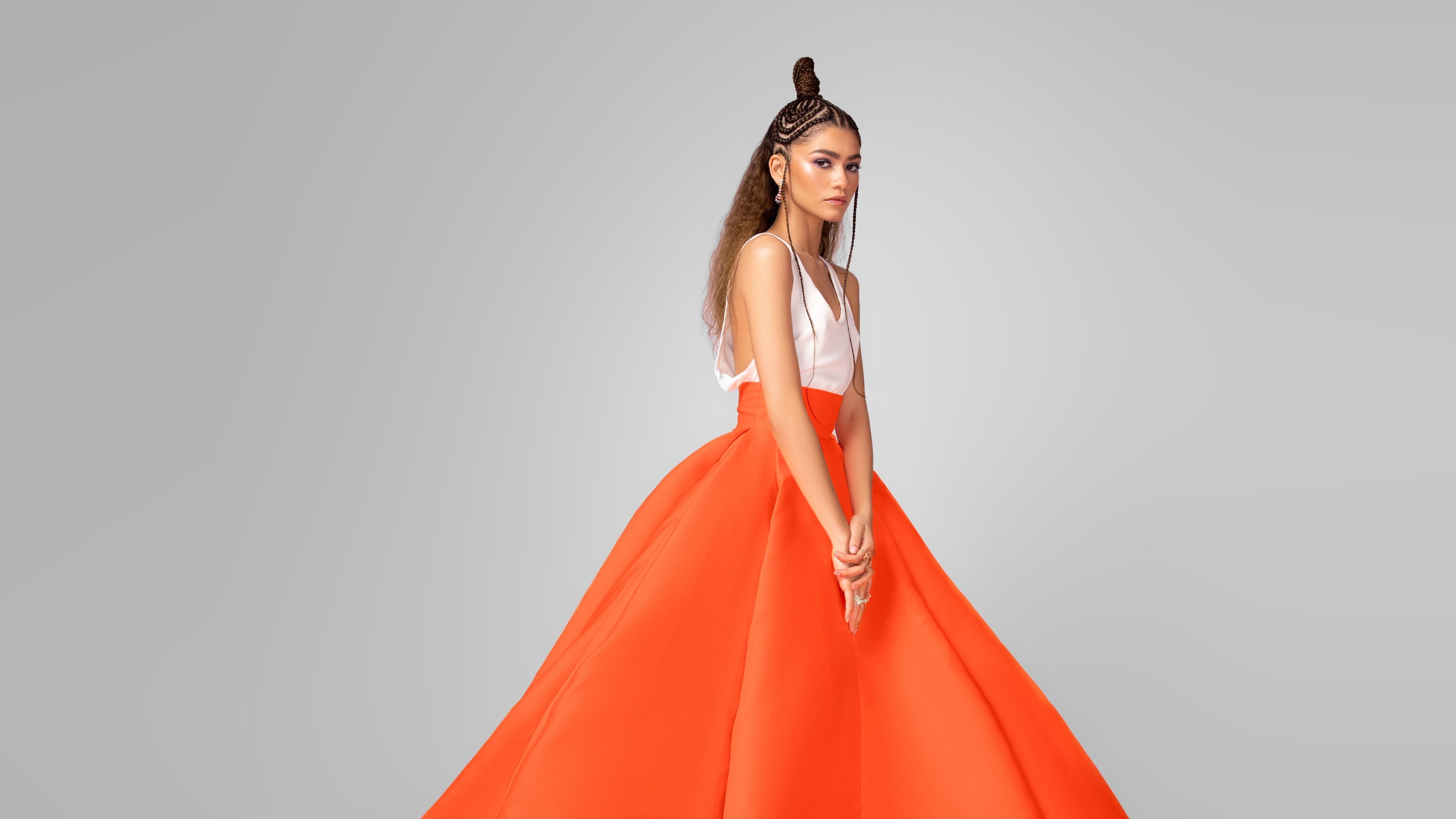 Wallpaper Zendaya, red dress, model background