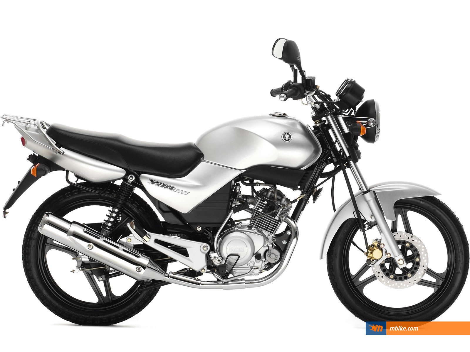 Yamaha YBR 125 Wallpaper