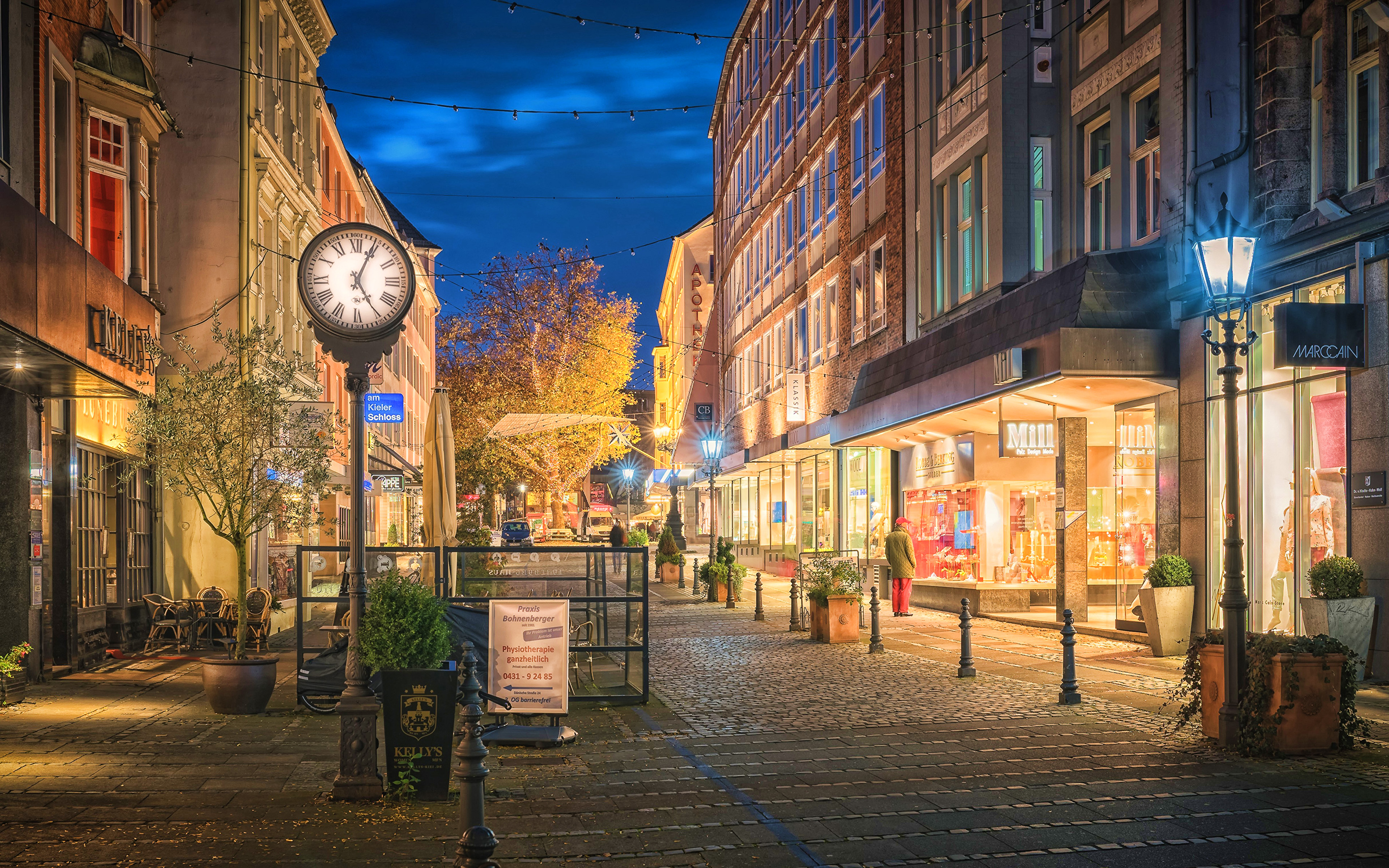 Download wallpaper Kiel, 4k, old streets, cityscapes, nightscapes, german cities, Europe, Germany, Cities of Germany, Kiel Germany for desktop with resolution 3840x2400. High Quality HD picture wallpaper