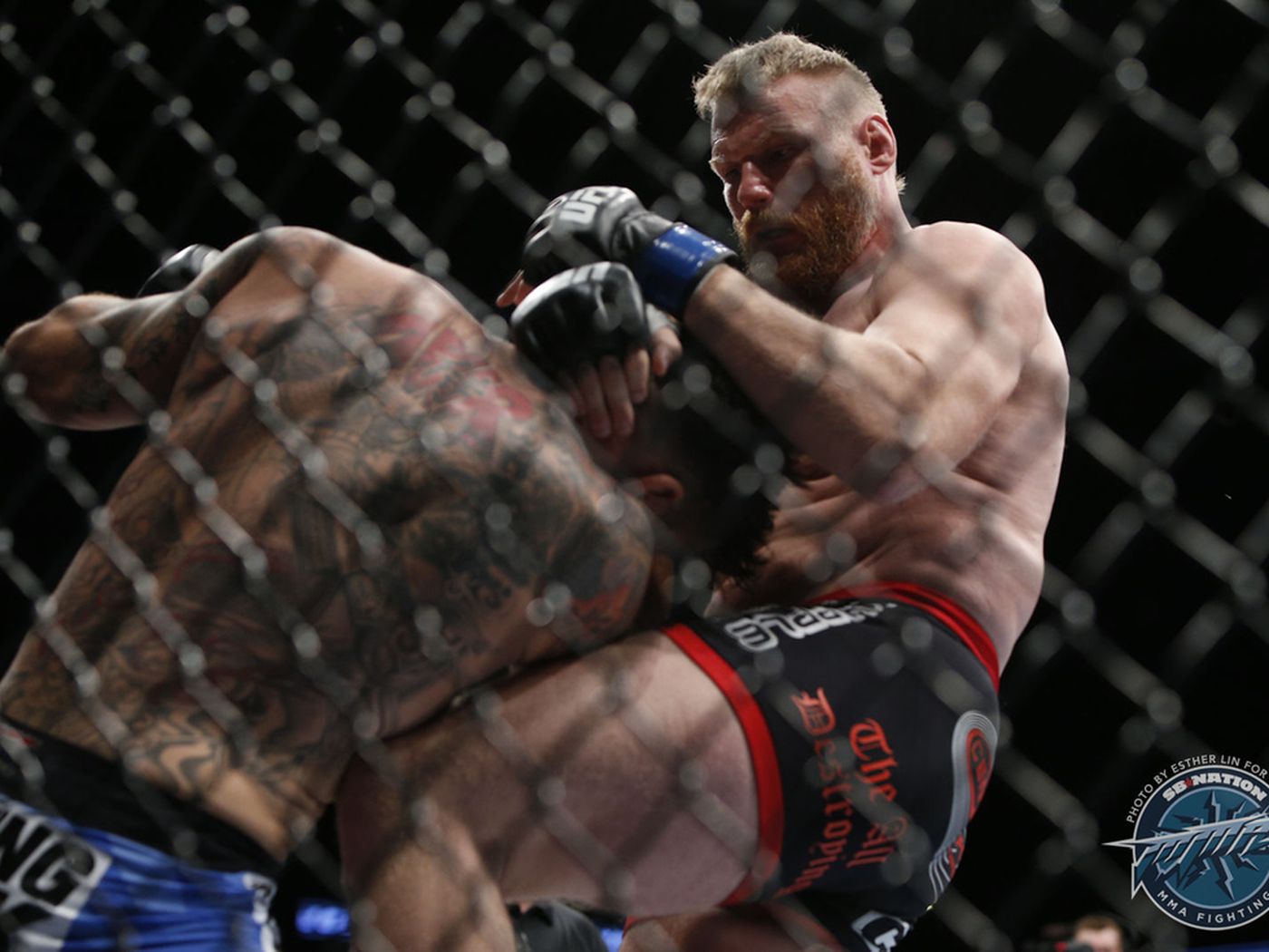 Video: Josh Barnett vs Frank Mir full fight highlights online from UFC 164