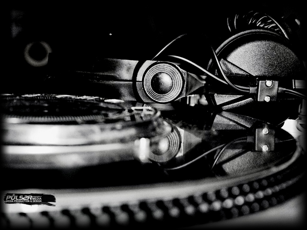 Free download wallpaper HD de musica taringa wallpaper dj wallpaper dj black [1024x768] for your Desktop, Mobile & Tablet. Explore Dj Background. Dj Wallpaper, Dj Background, HD Dj Wallpaper