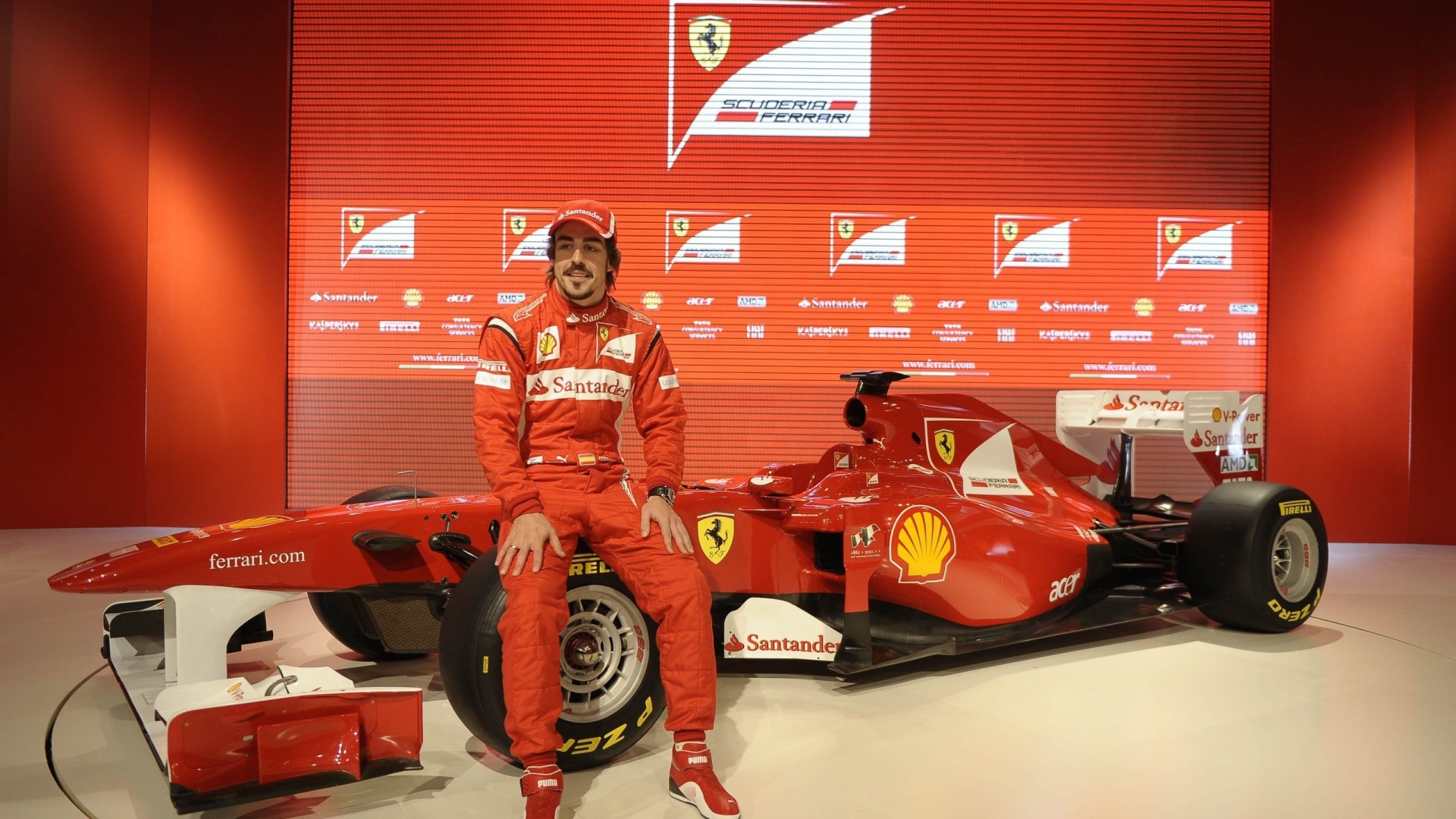 Download Spanish Red F1 Racing Fernando Alonso Ferrari Sports HD Wallpaper