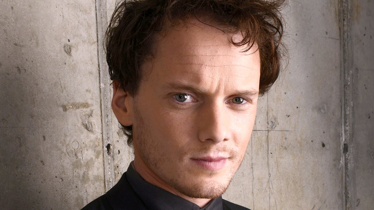 Anton Yelchin Dead at 27: Stars React to 'Star Trek' Actor Death
