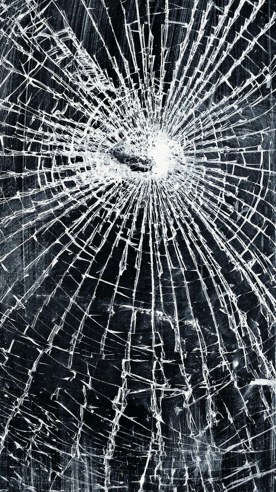 iPhone Cracked Screen Wallpaper