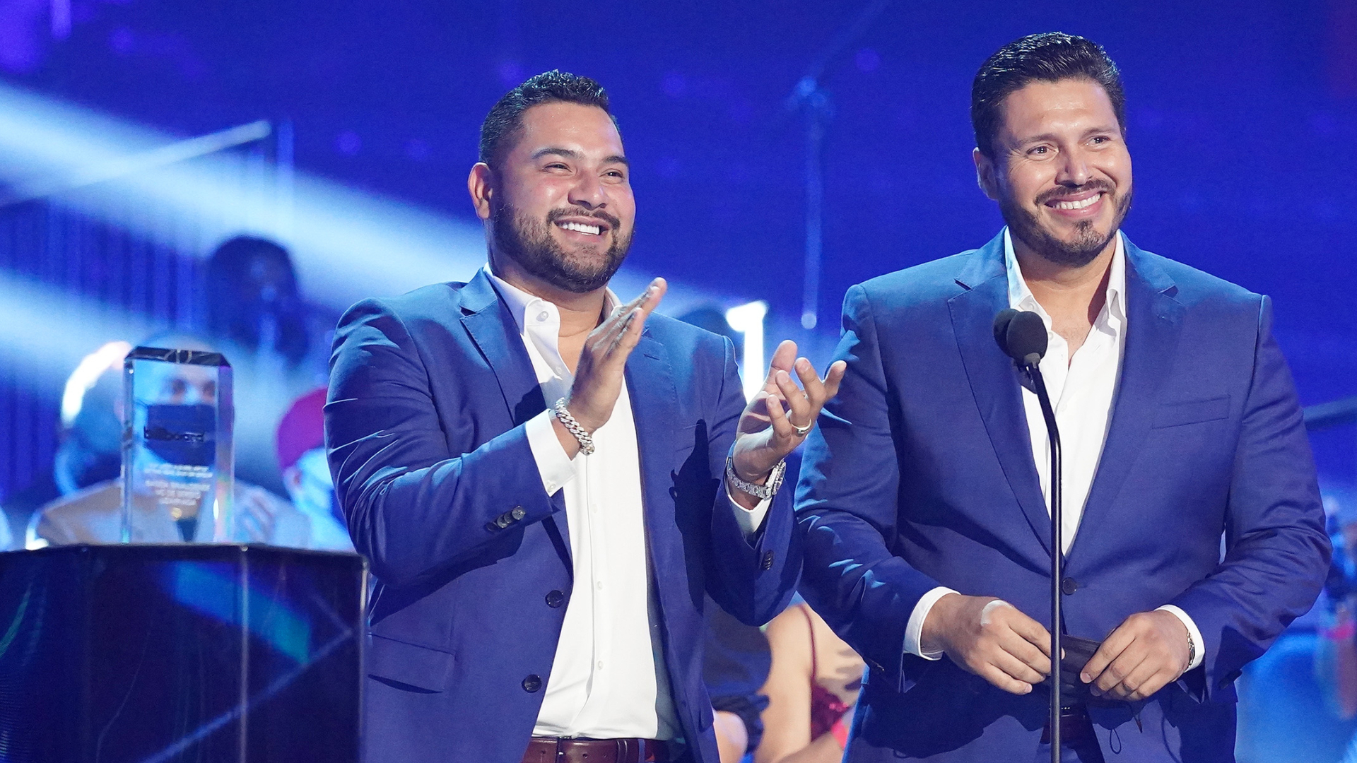 Banda MS wins & amp; # 039; Top Latin Album & amp; # 039; Artist of the Year, Duo or Group Billboard Awards Limited Times