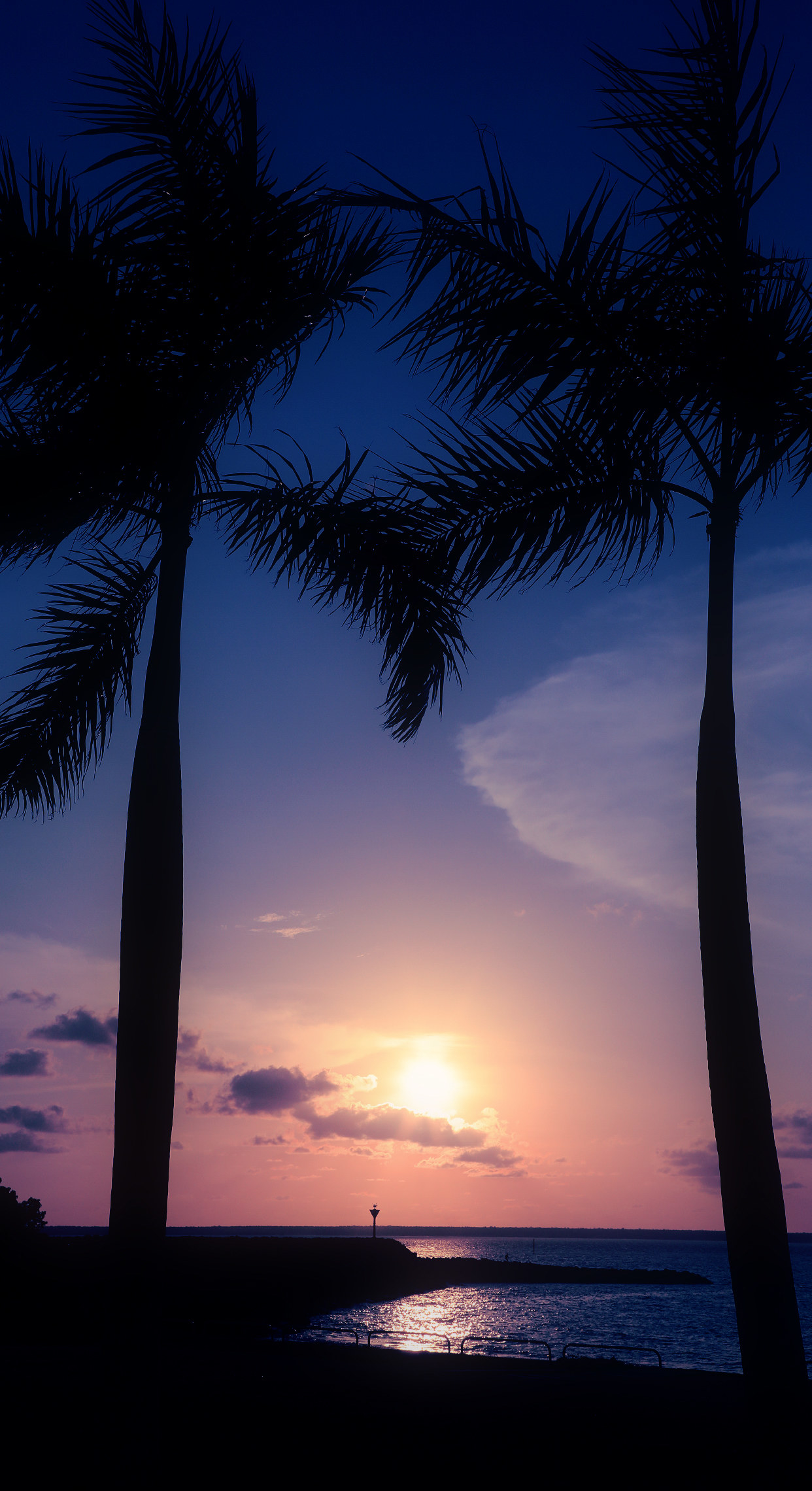 Breathtaking Sunset Wallpaper For Your iPhone