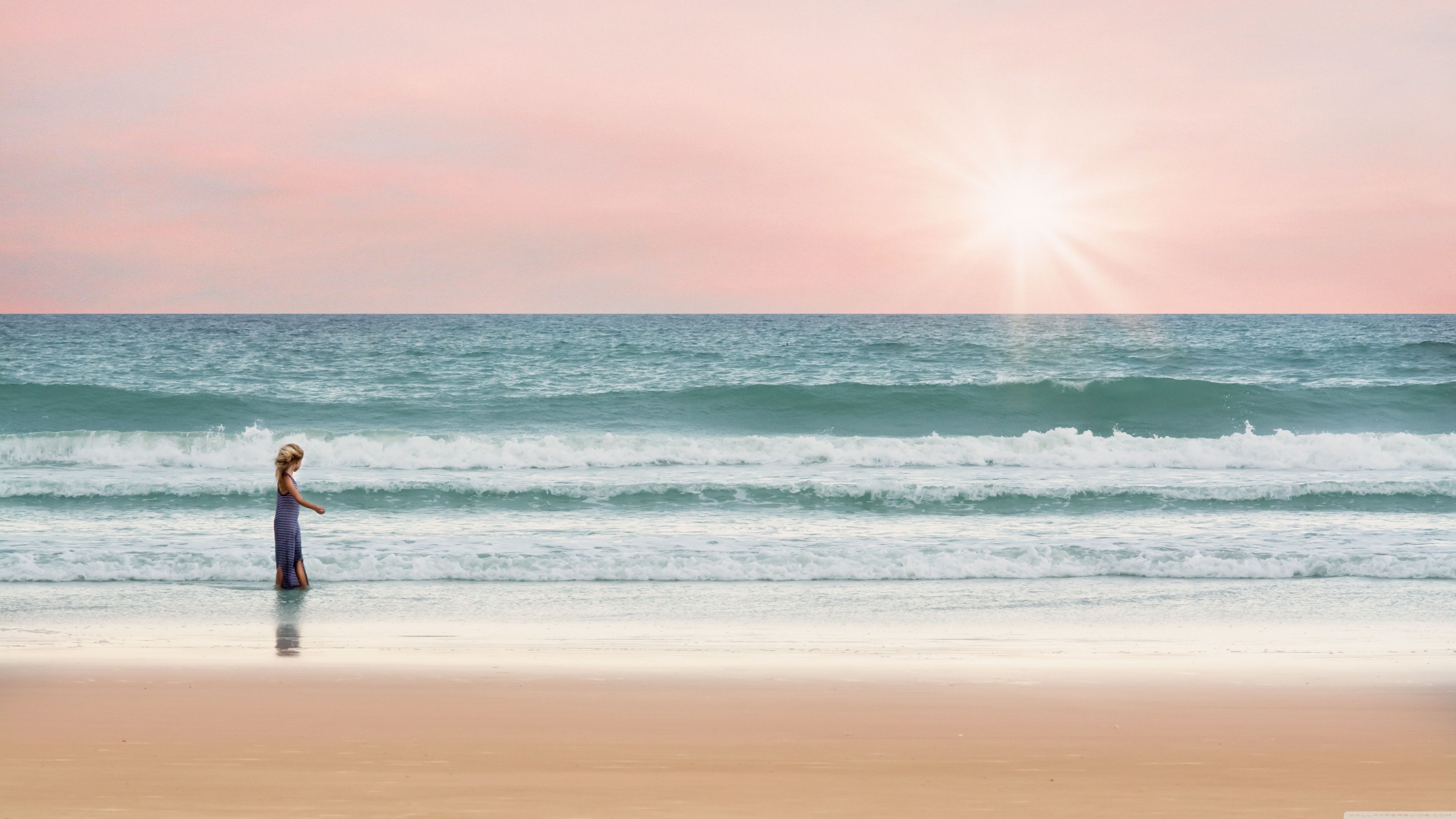 Summer Holiday Ultra HD Desktop Background Wallpaper for 4K UHD TV, Widescreen & UltraWide Desktop & Laptop, Multi Display, Dual & Triple Monitor, Tablet