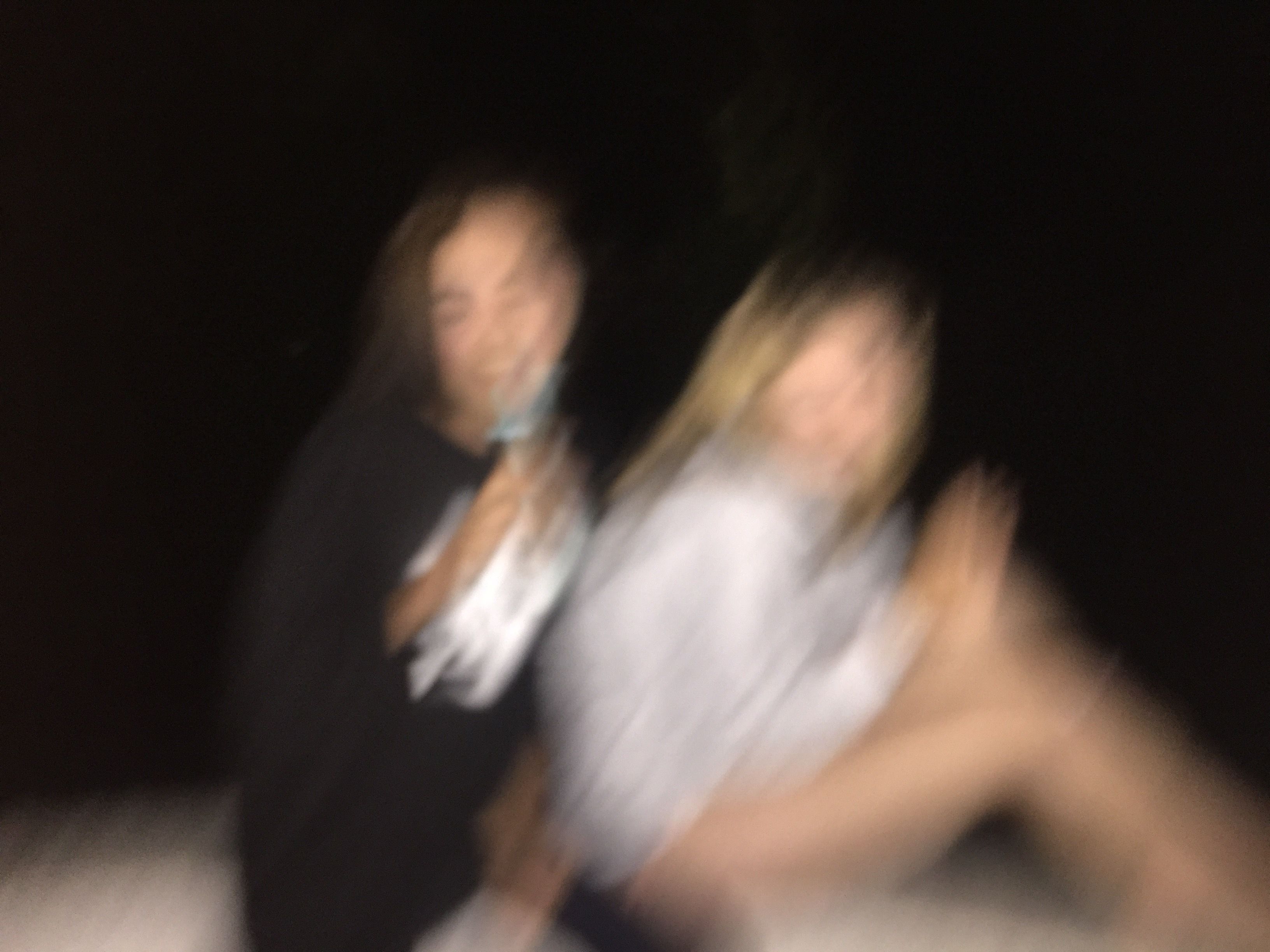 TUMBLR DRINKING SMOKING FRIENDS AESTHETIC GRUNGE BLURRY NIGHT TIME DARK BEST FRIENDS. Aesthetic grunge, Blurry, Best friends aesthetic