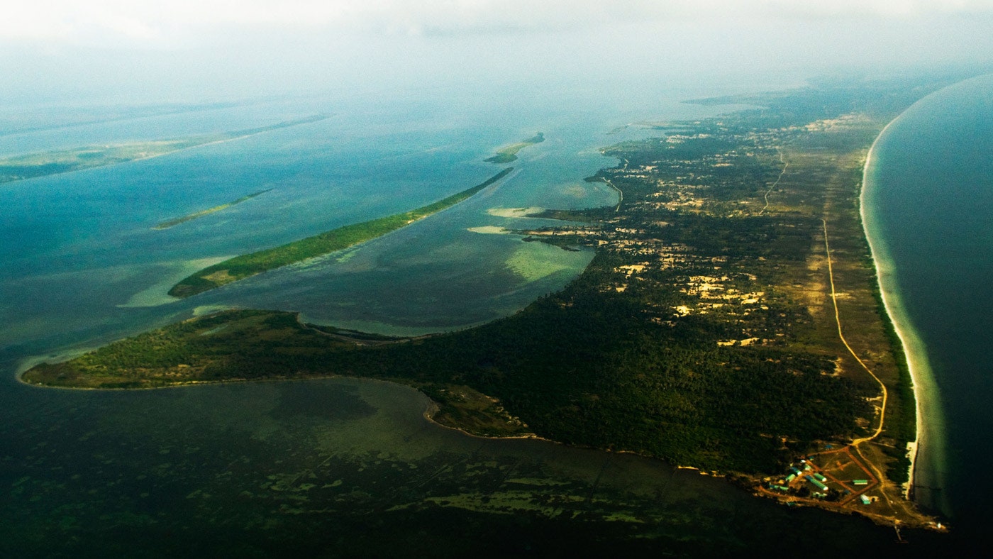 The Many Legends of Adam's Bridge (Built by a Monkey Army.for a Giant). Condé Nast Traveler