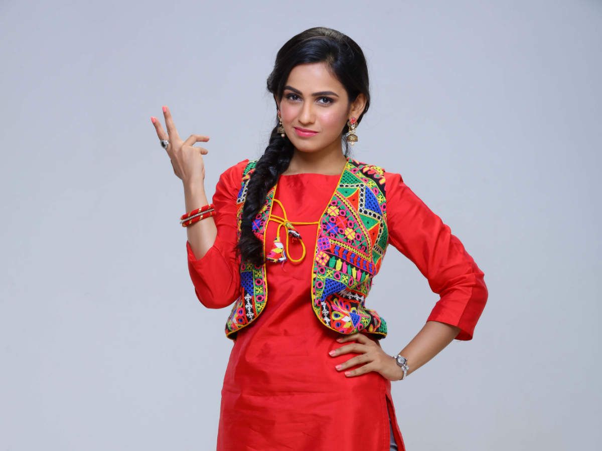 Lagir zhala jee