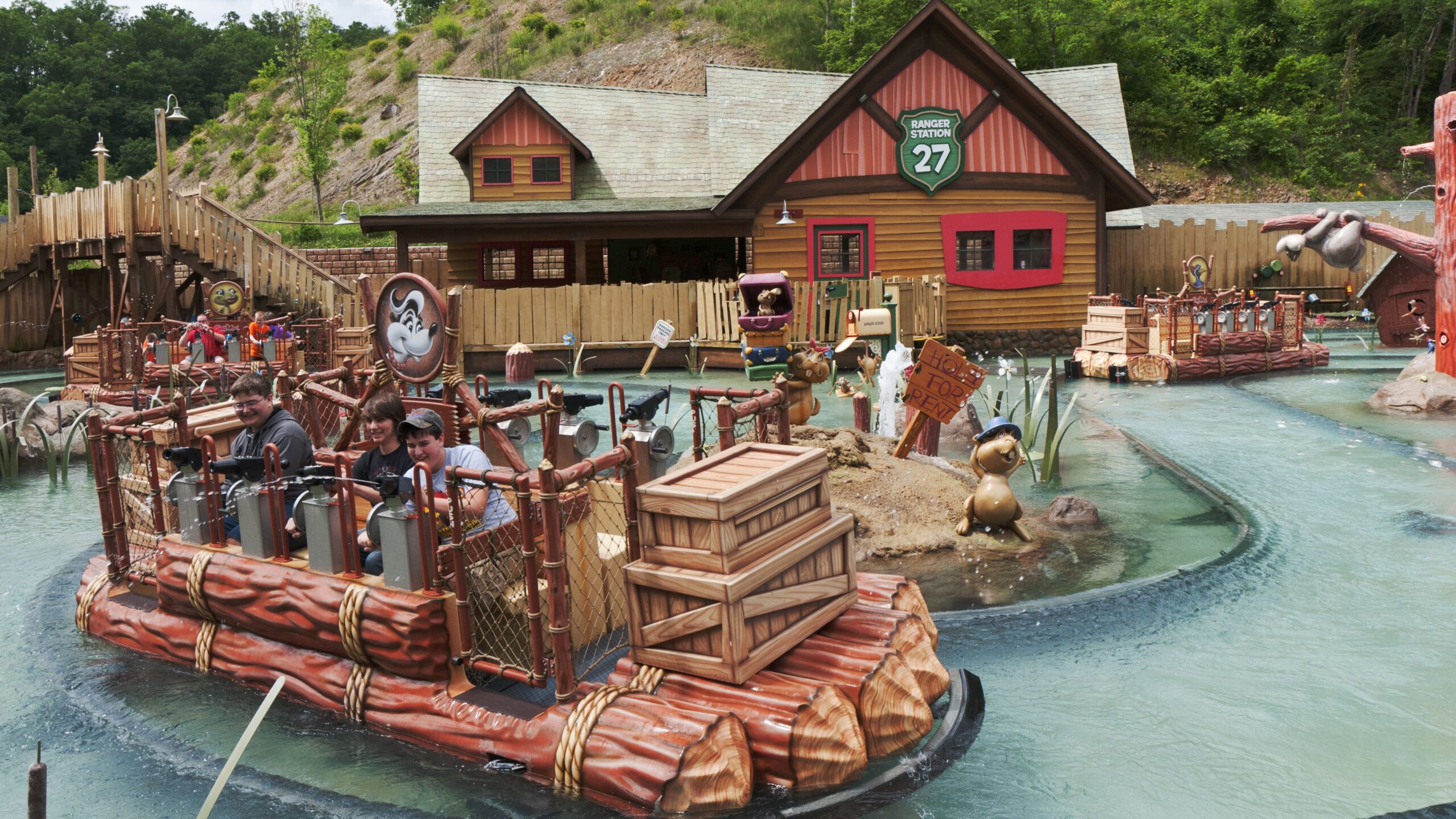 Visiting Dollywood Theme Park? Here's How to Plan an Unforgettable Visit Vacation Travel Guide