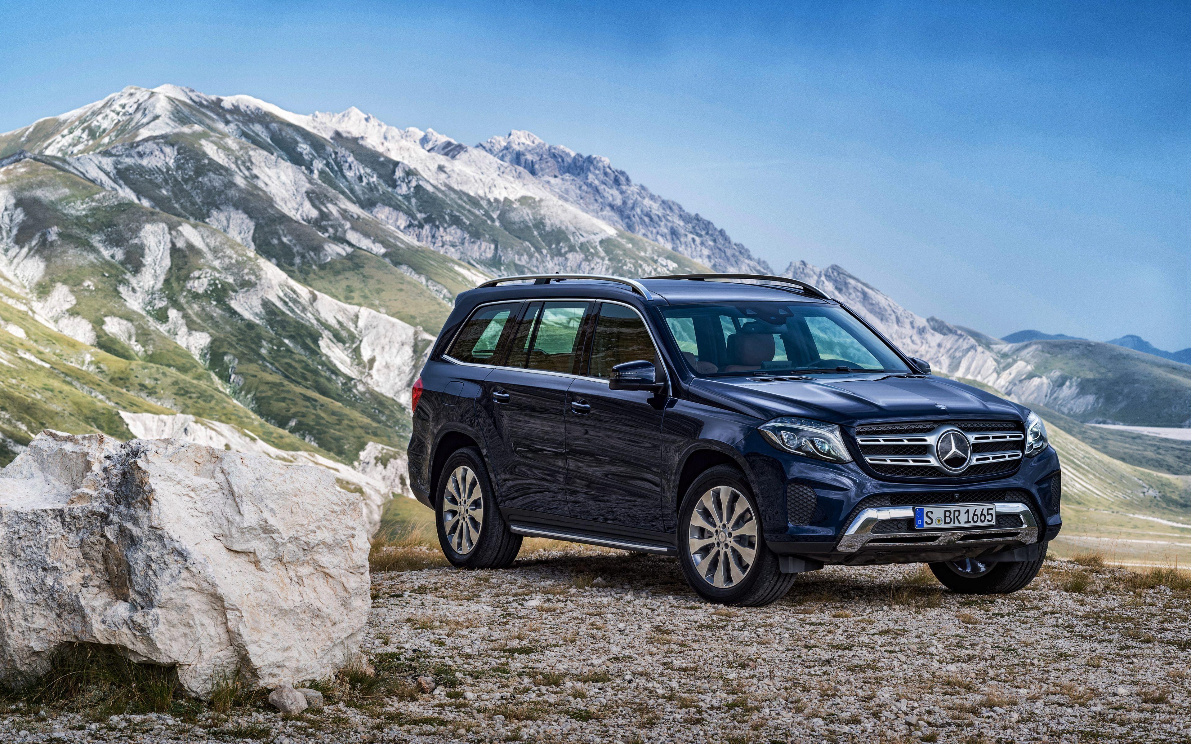 Mercedes Benz GLS Wallpaper