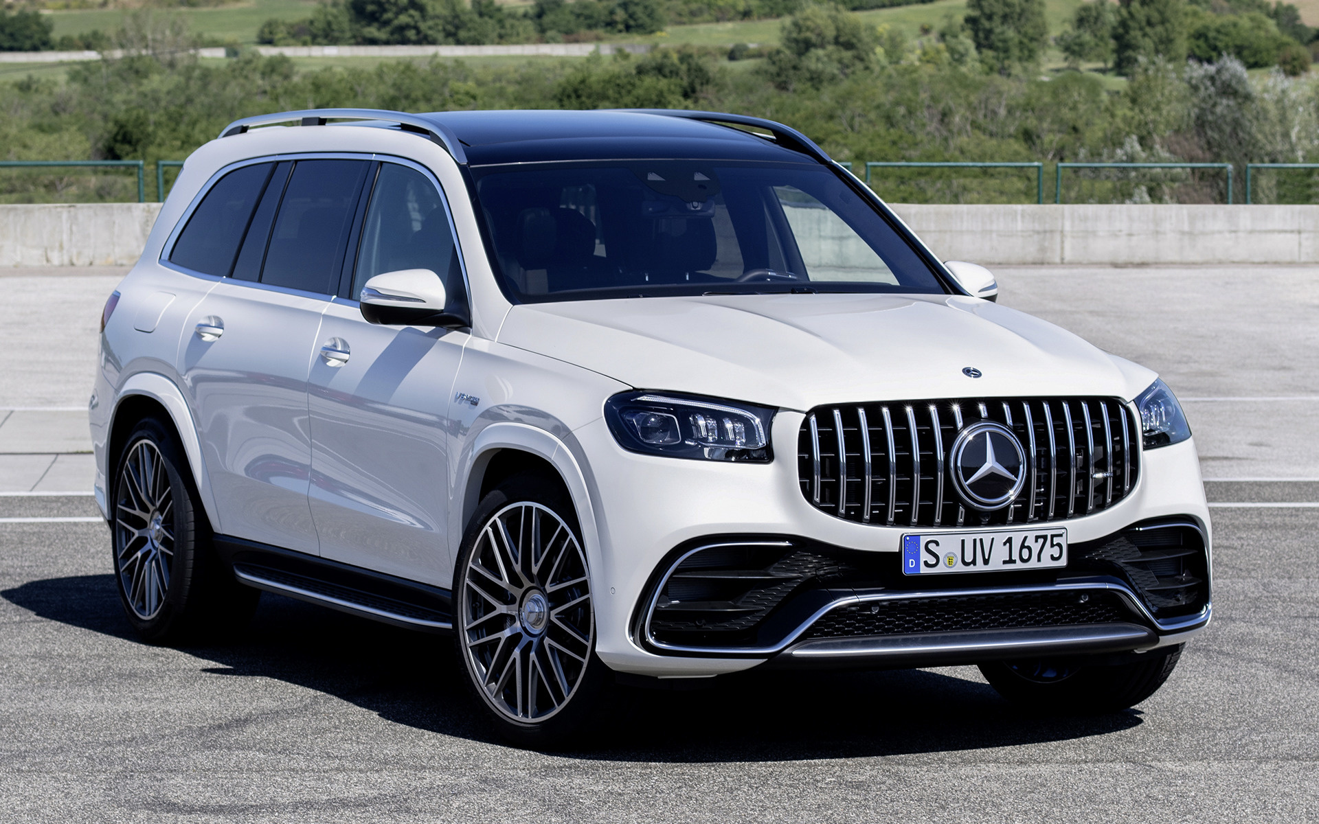 Mercedes AMG GLS 63 And HD Image