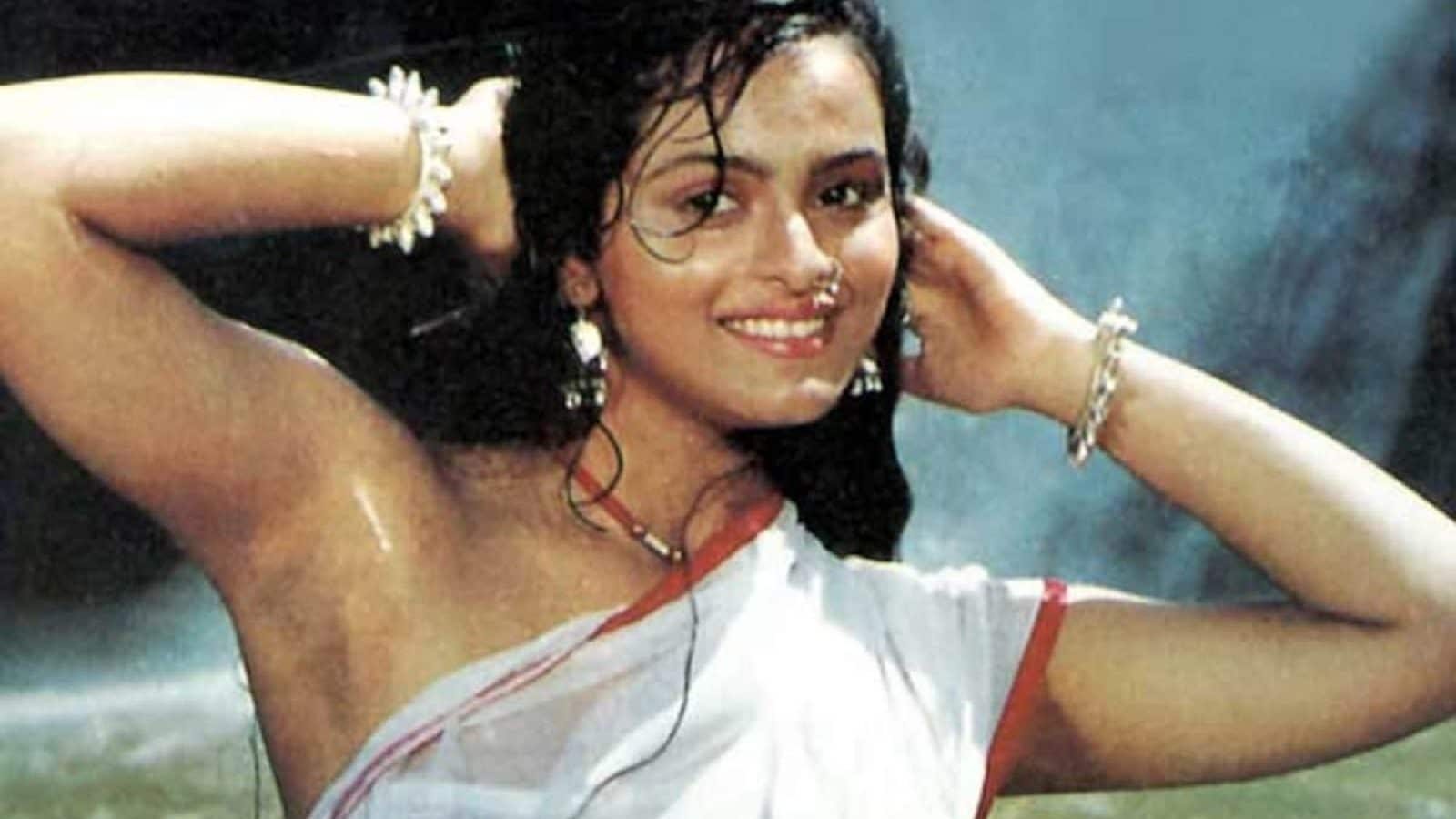 Shilpa Shirodkar Birthday: Shilpa Shirodkar became famous in the 90's for her bold scenes