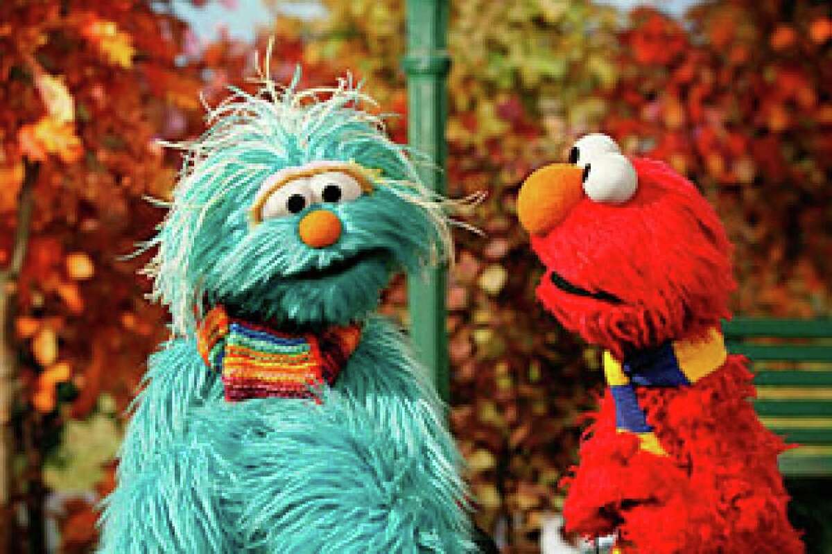 First Hispanic Muppet Rosita plans to celebrate birthday with big piñata