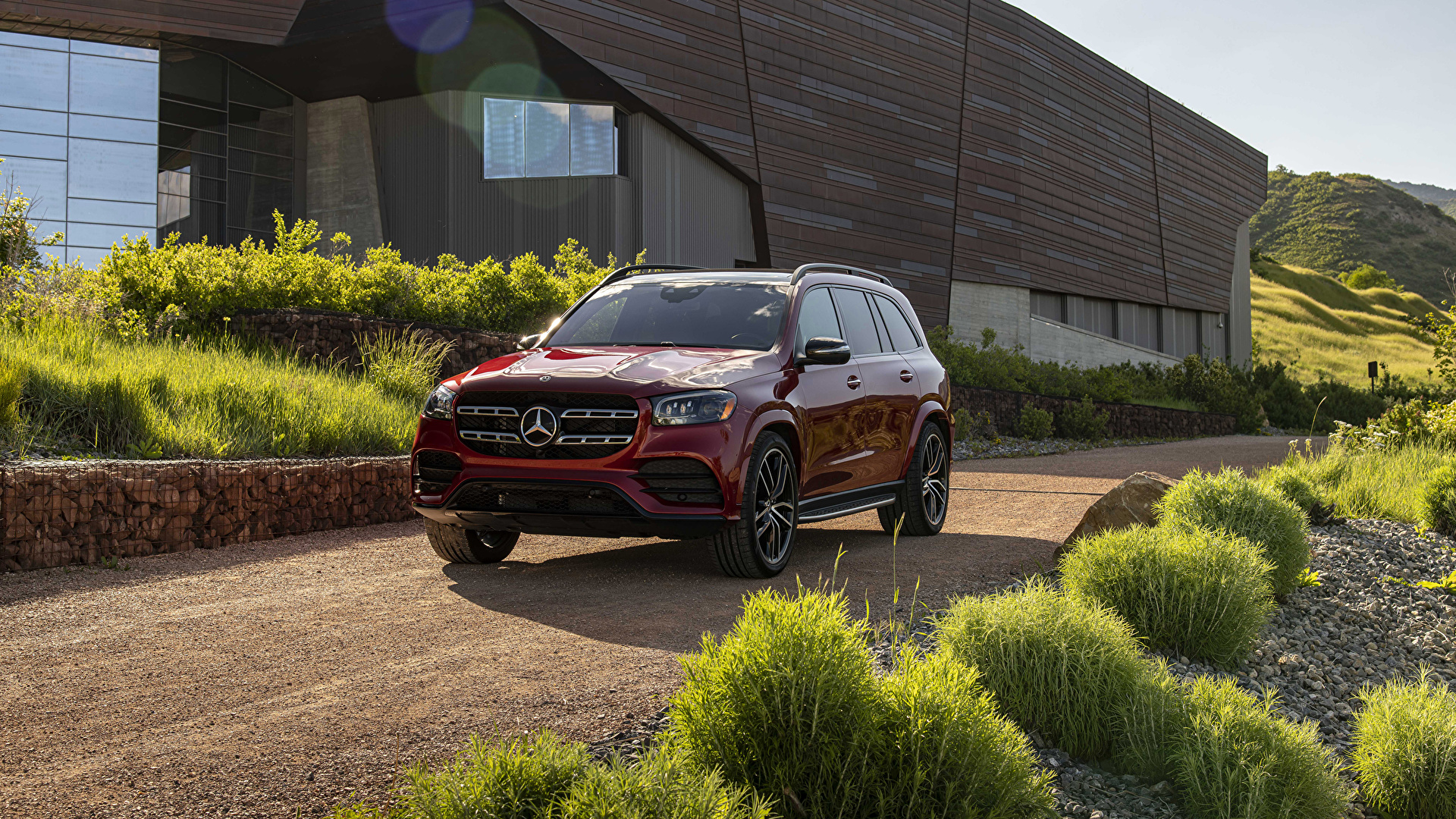 Picture Mercedes Benz 2020 GLS 580 4MATIC AMG Line Red 1920x1080
