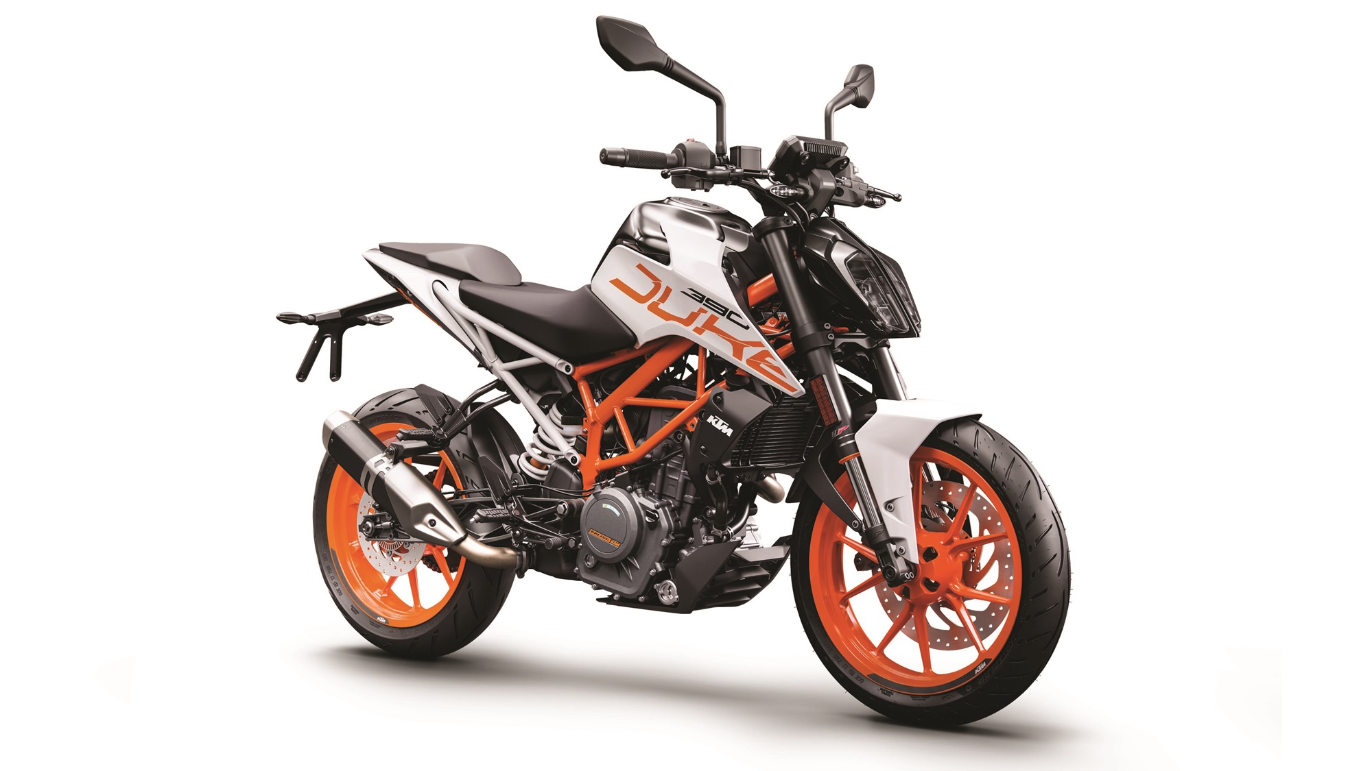 KTM Duke 390 gets a white colour option. IAMABIKER Motorcycle!