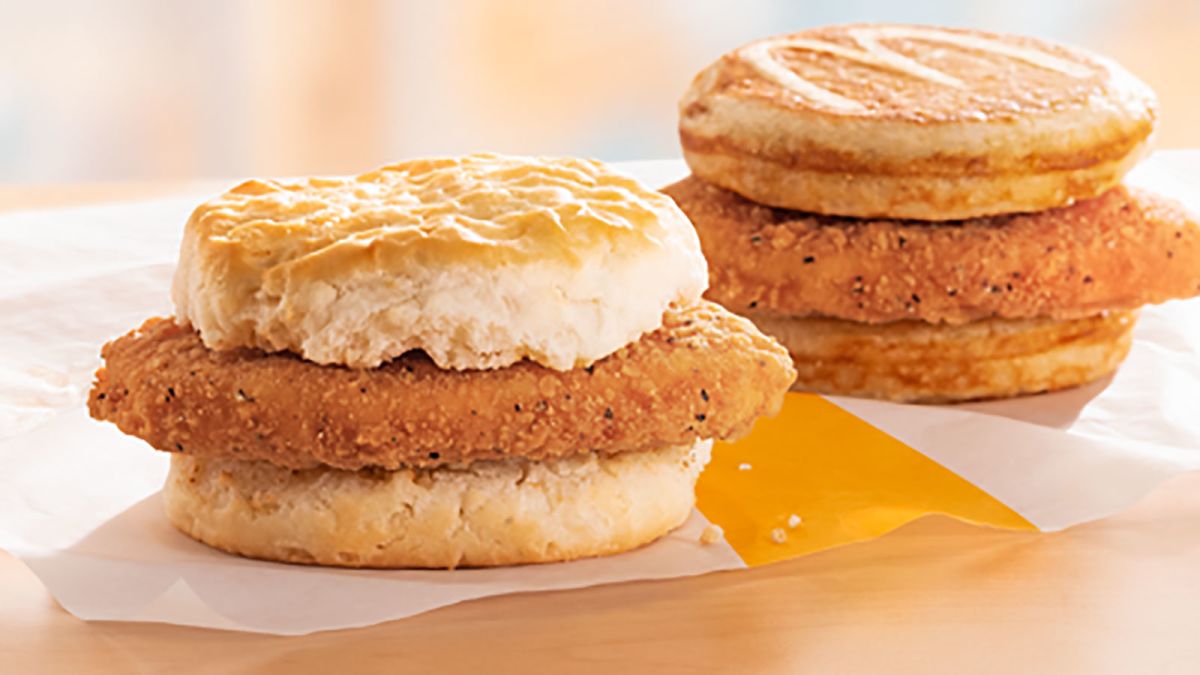 McDonald's is fighting the breakfast wars with chicken sandwiches