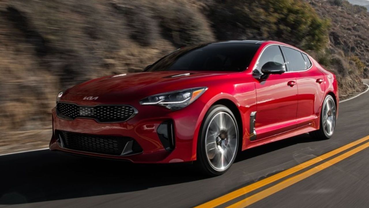The 2022 Kia Stinger: A true sports sedan—or maybe more of a hot hatch