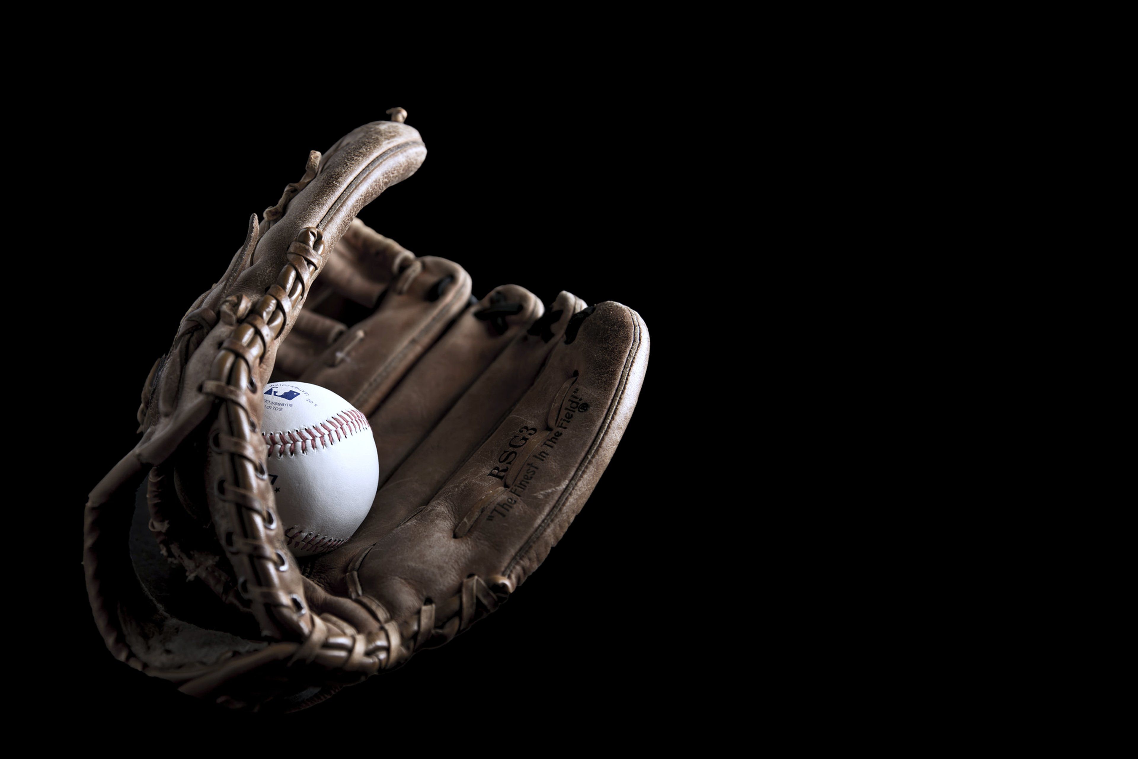 Baseball Glove Wallpaper Free Baseball Glove Background