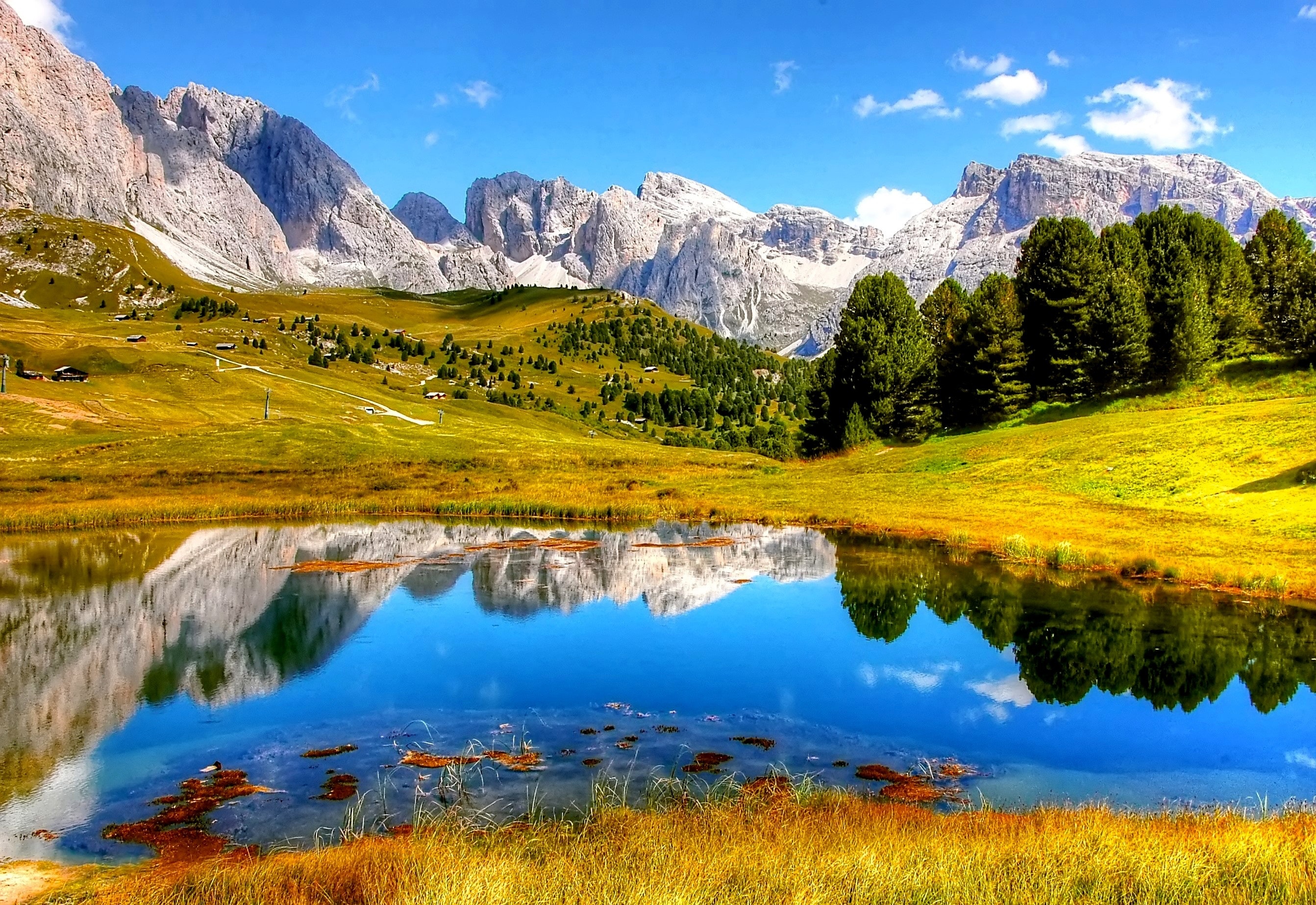 Mountains Wallpaper 4K, Lake, Sunny day, Summer