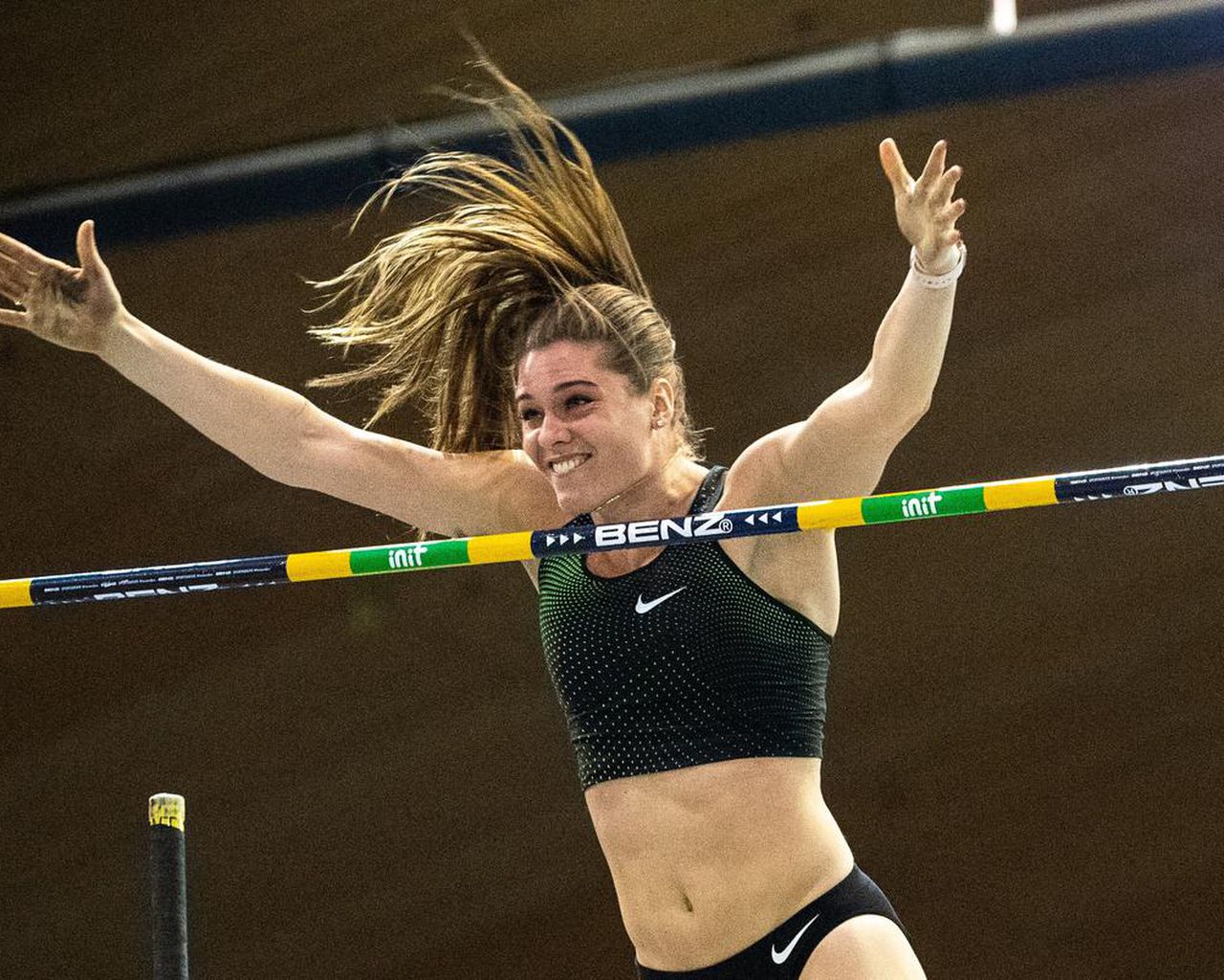 Canadian pole vault champ Alysha Newman sets sights on heptathlon