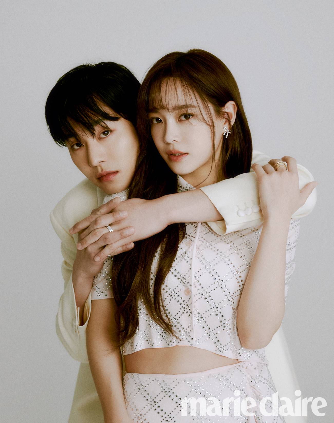 A Business Proposal' Ahn Hyo Seop and Kim Se Jeong Show Off Their Chemistry in the Recent Pictorial