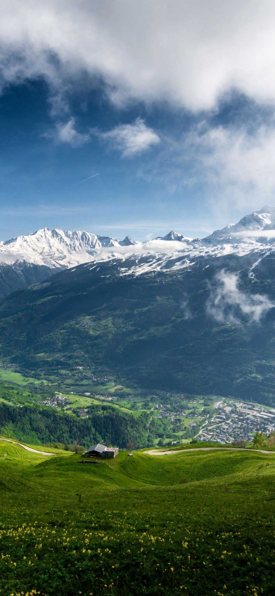 iPhone Mountain Wallpaper