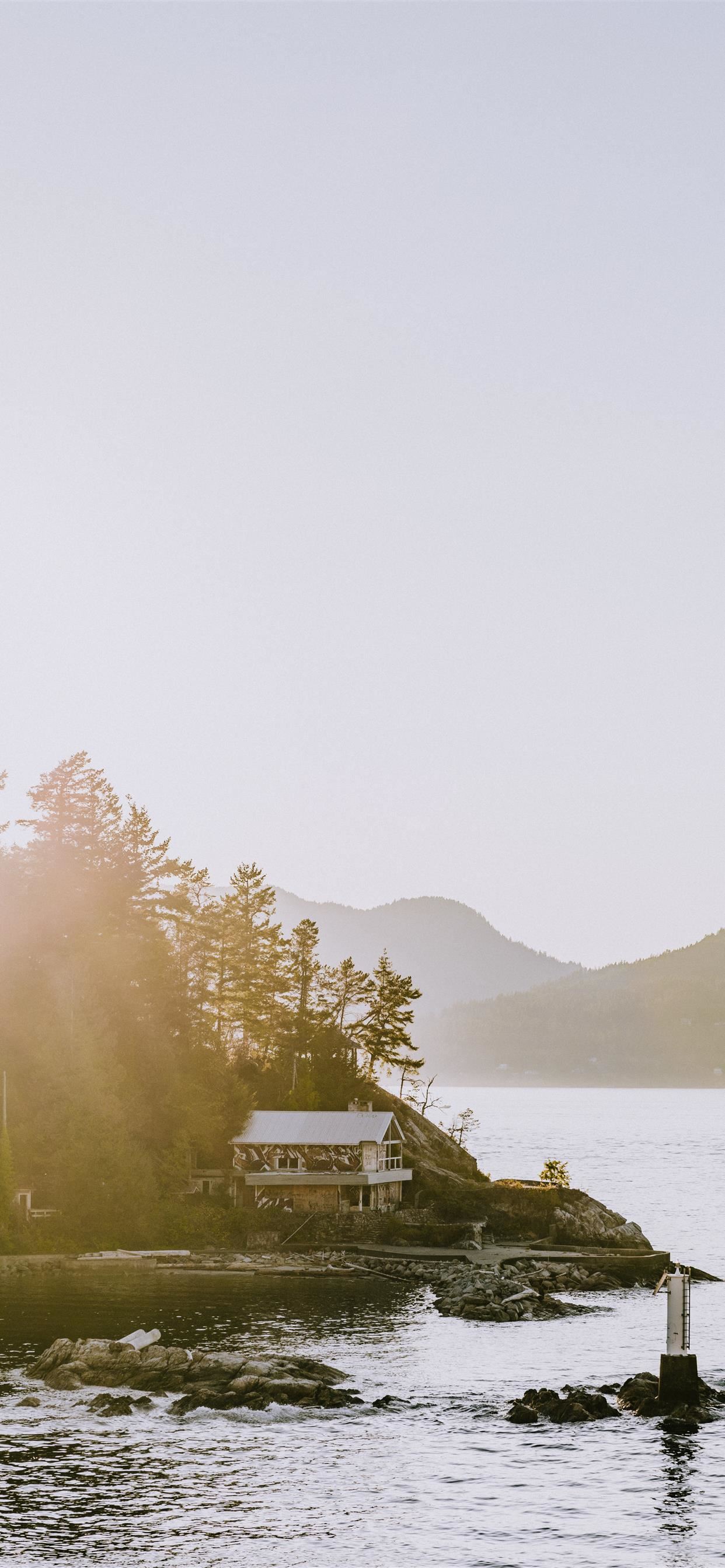cabin iPhone SE Wallpaper Free Download