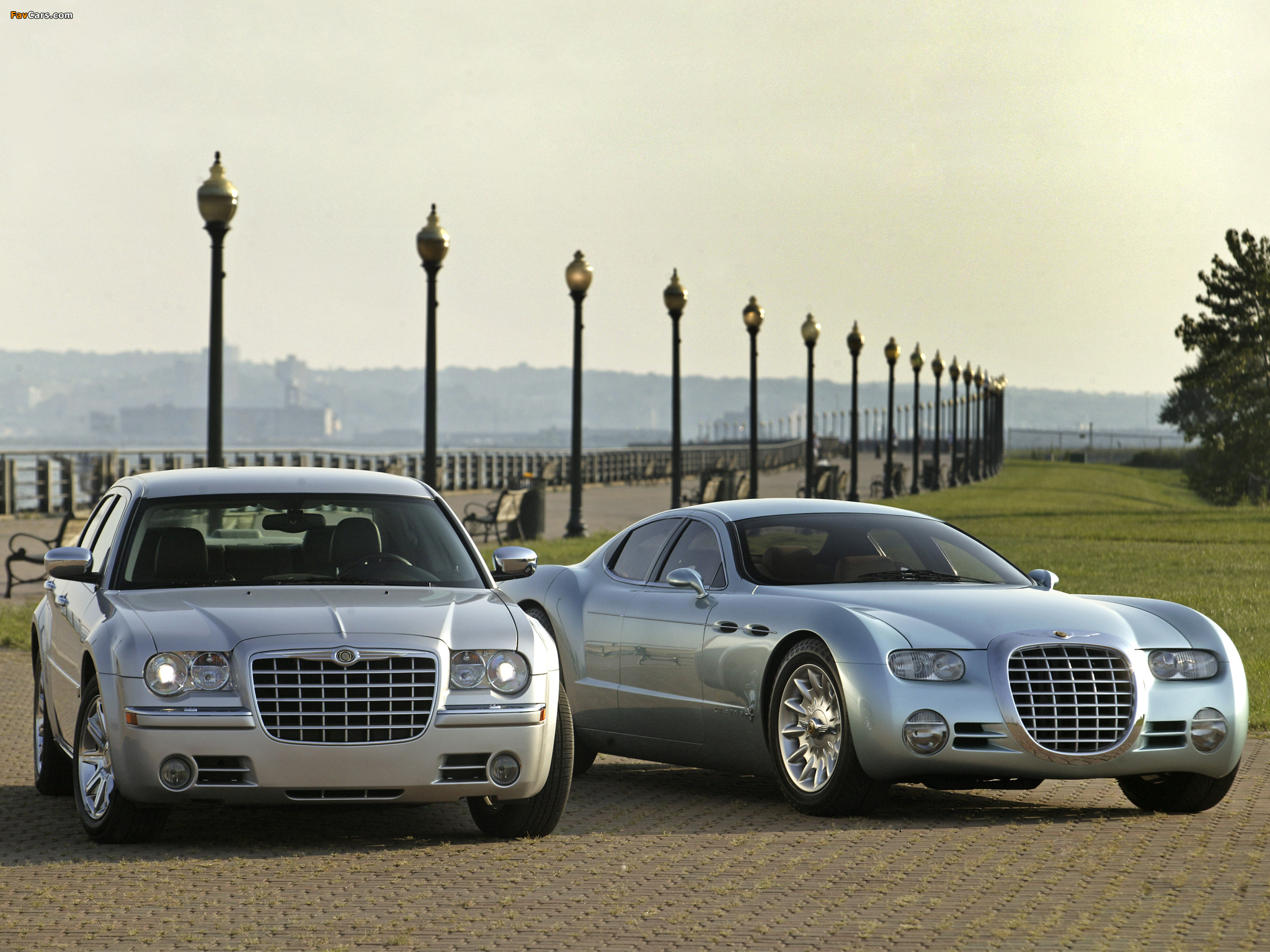 Chrysler 300C Sedan 2004–07 & Chronos Concept 1998 wallpaper (2048x1536)