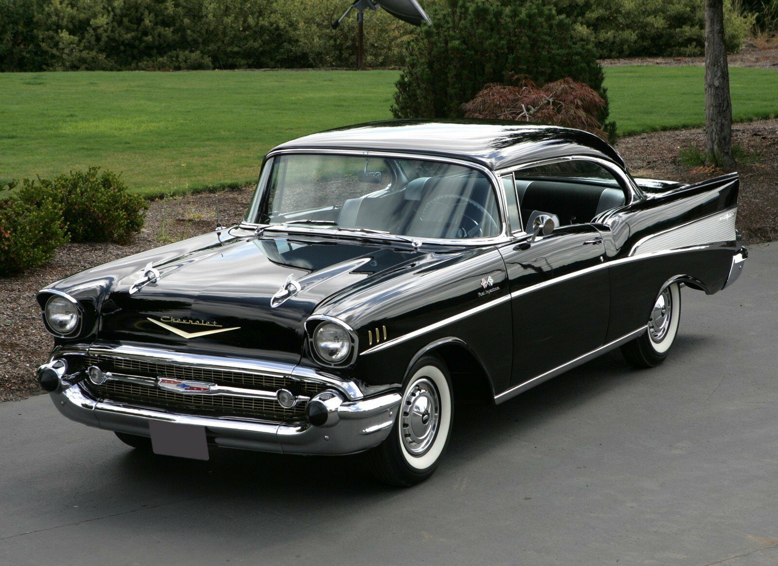 Chevrolet Bel Air Fuel Injection Wallpaper