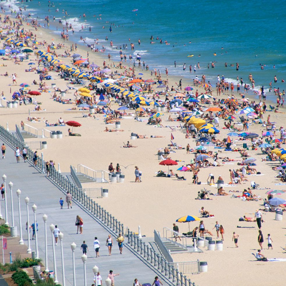 The 10 Best Things to Do at the Virginia Beach Boardwalk