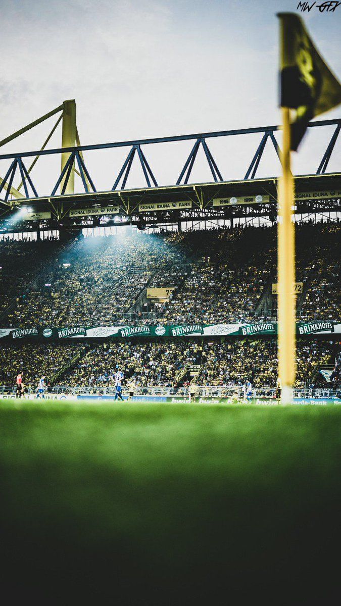 Signal Iduna Park Wallpaper