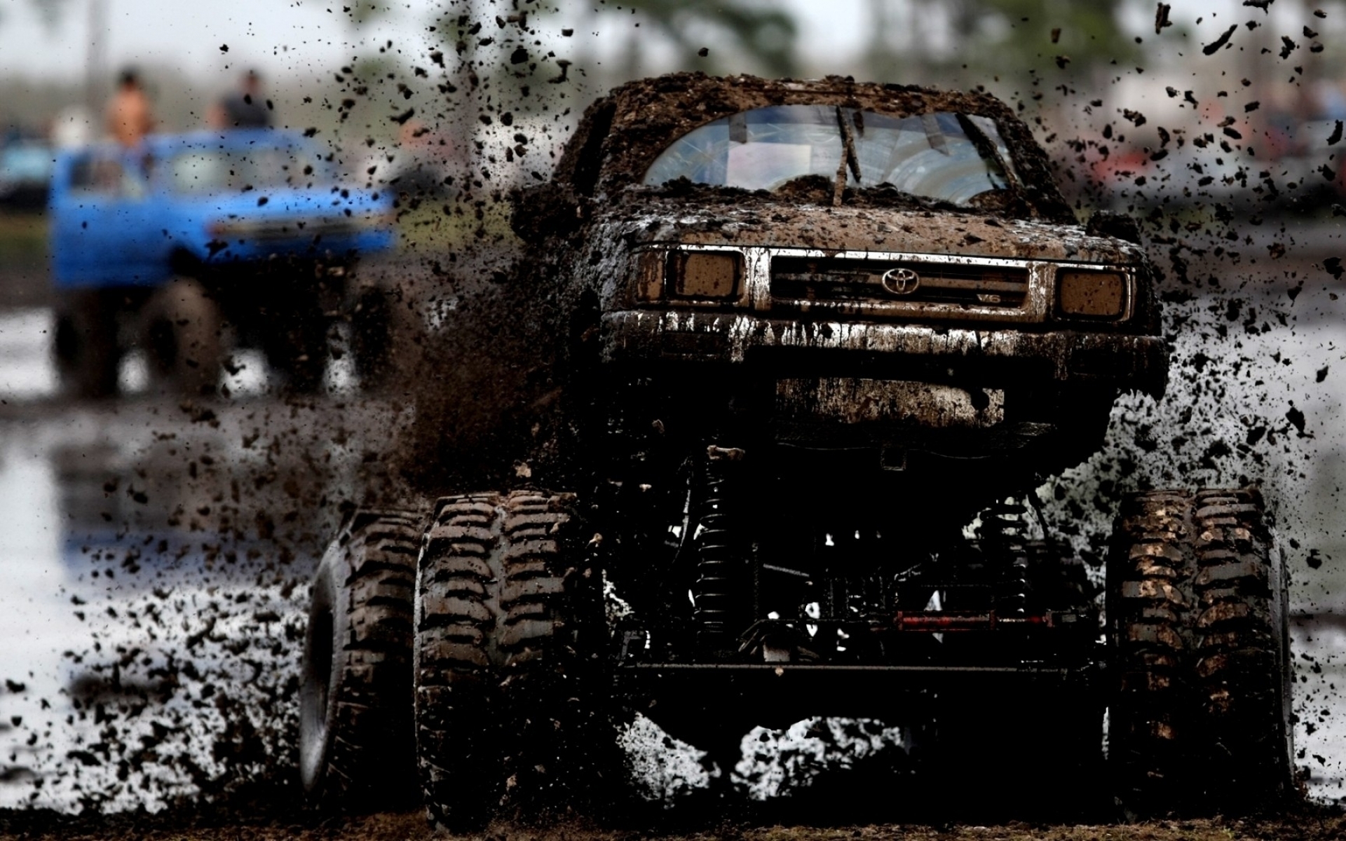 Mud Trucks Wallpaper