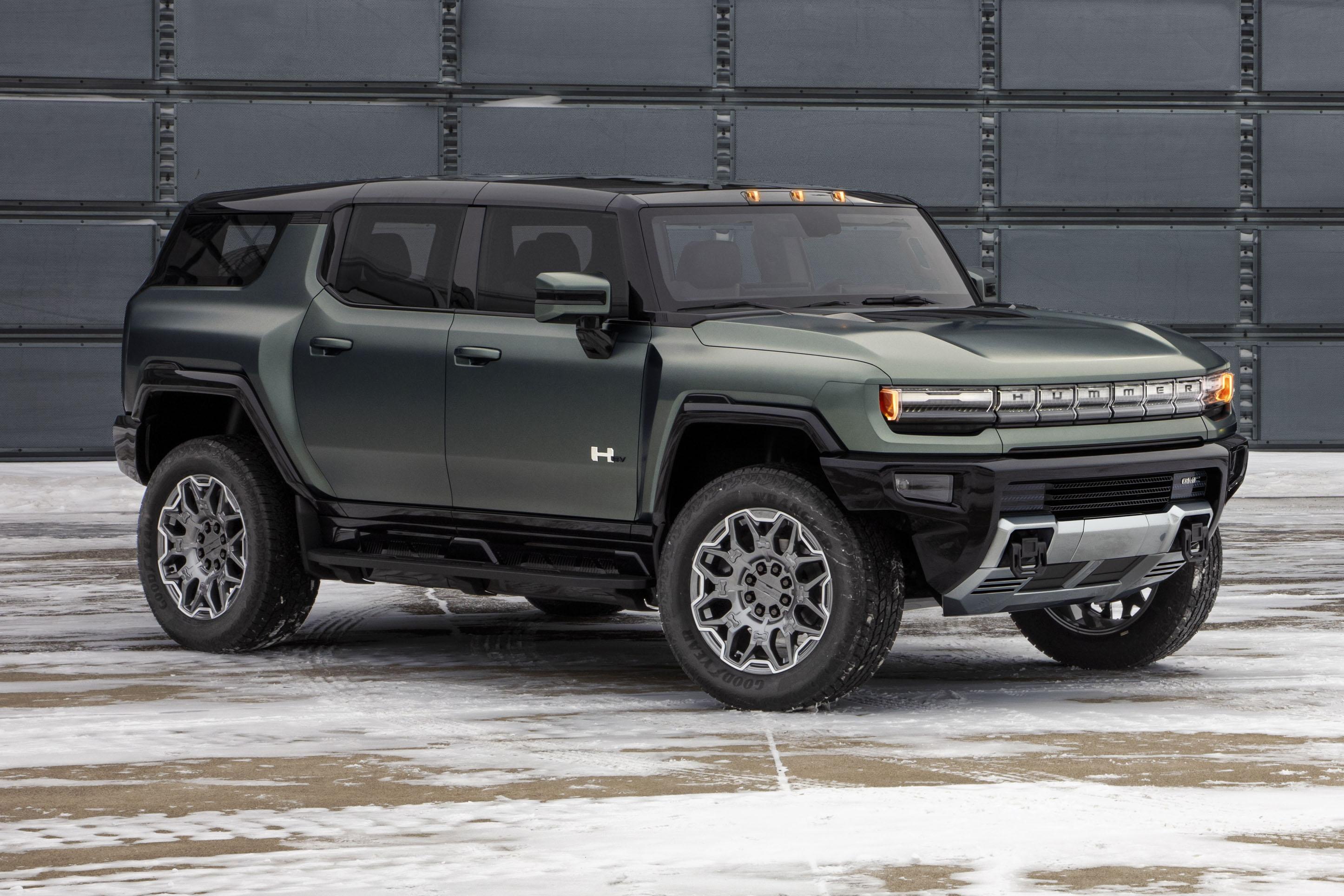 2023 GMC Hummer EV SUV revealed