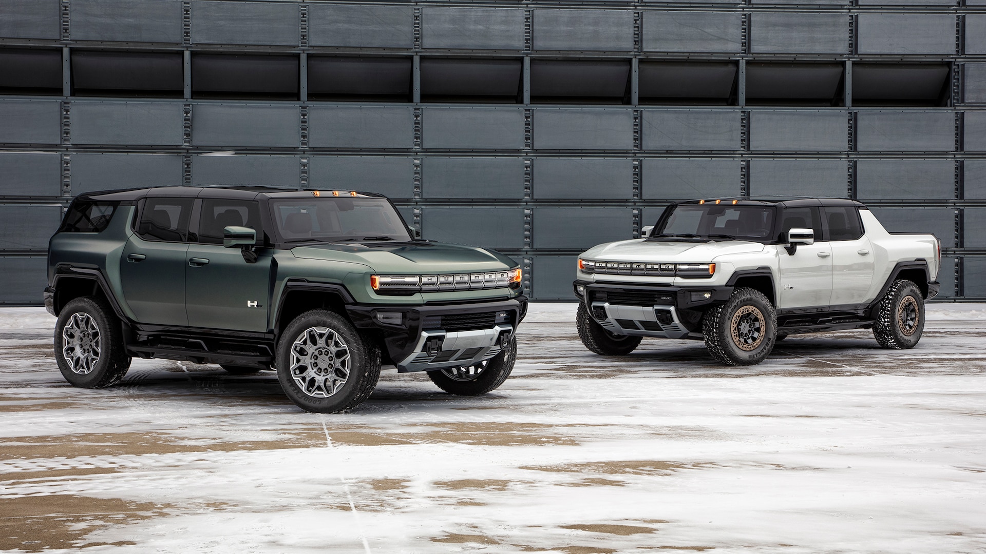 2022 and 2024 GMC Hummer EVs: Why GMC Only Offers the First Editions in One Color