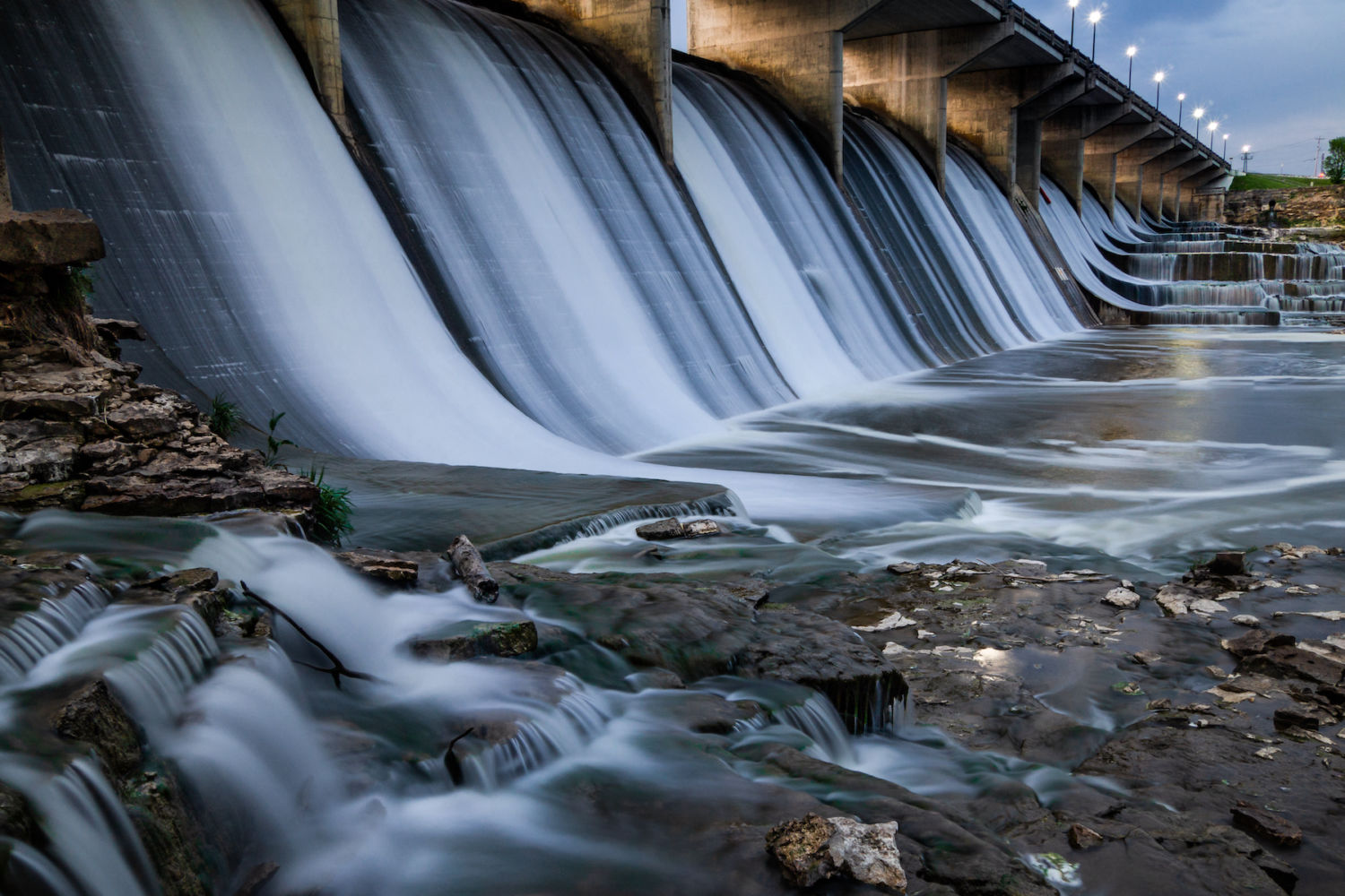 Can Retrofitting Dams for Hydro Provide a Green Energy Boost?