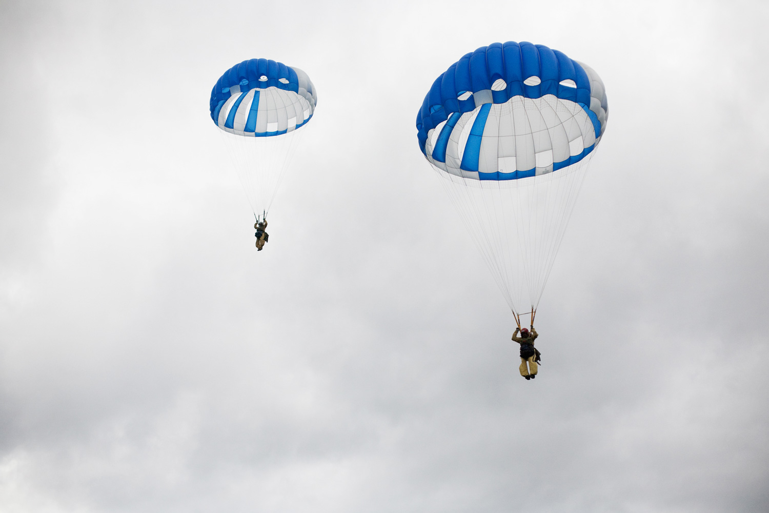 How smokejumpers prepare for wildfire season